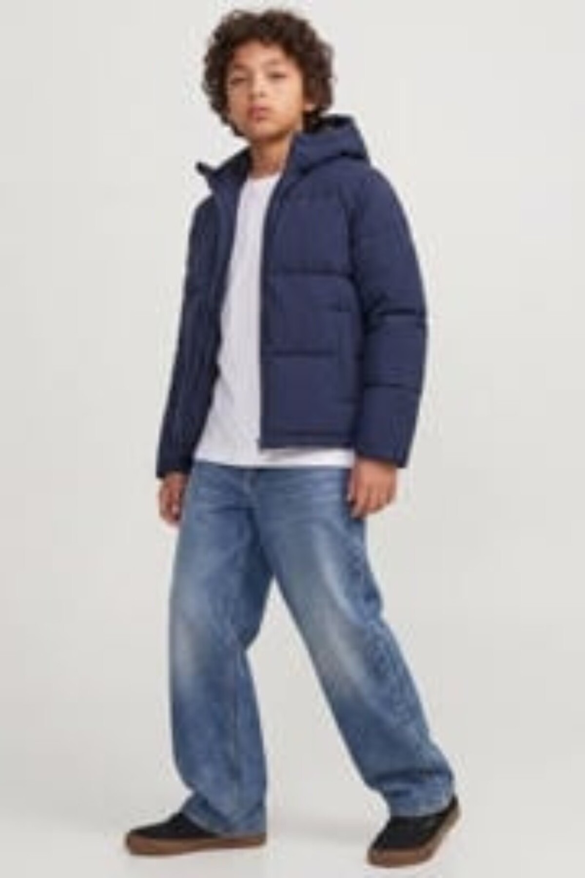 کاپشن پفی زمستانی پسرانه آستین بلند کلاه دار، زیپ دار و غیررسمی جک اند جونز کاپشن Jack & Jones