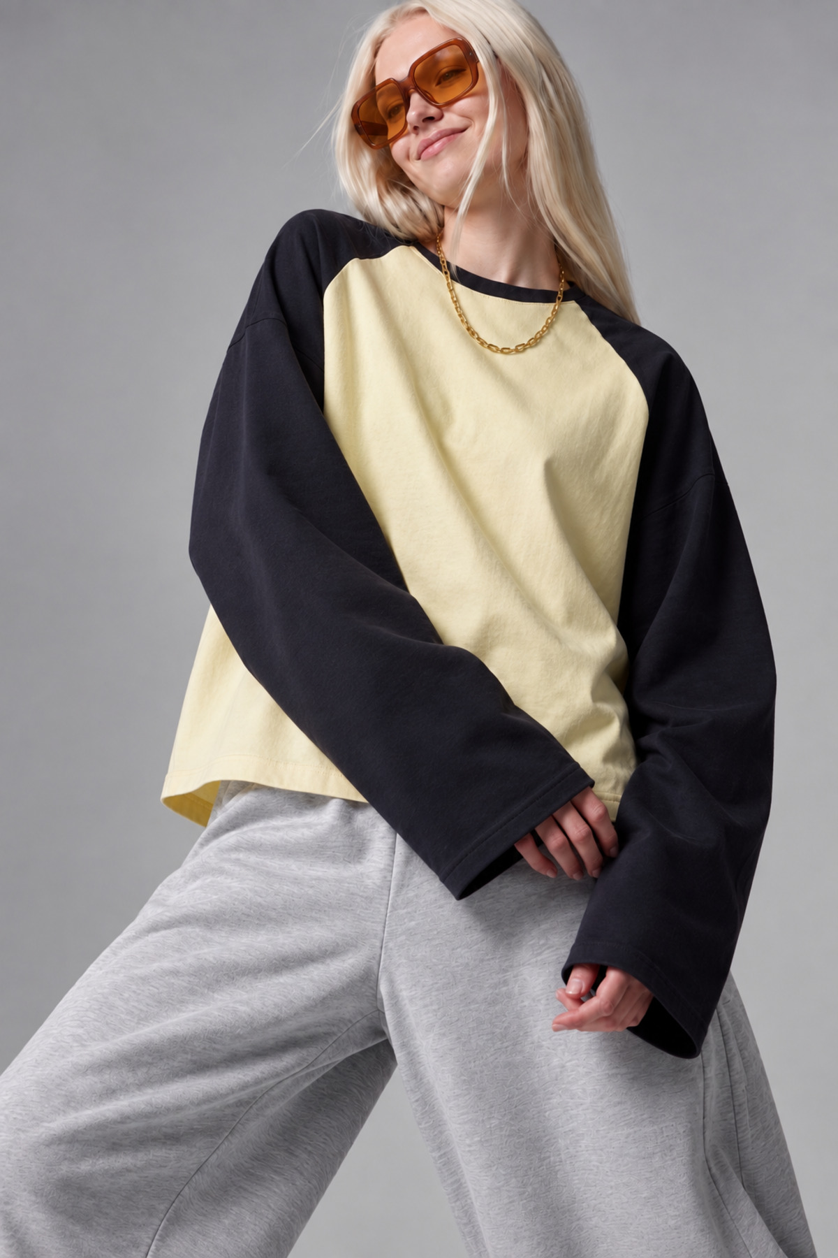 CrepTekstil Kadın Çift Renkli Reglan Kollu Bisiklet Yaka Uzun Kollu Oversize Sweatshirt 3iplik Şardonsuz- Sarı Lacivert