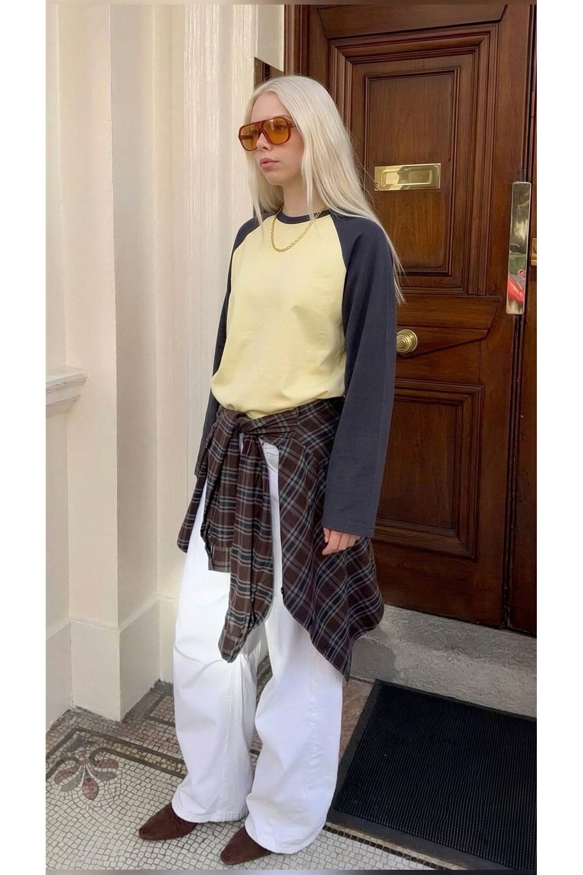 CrepTekstil Kadın Çift Renkli Reglan Kollu Bisiklet Yaka Uzun Kollu Oversize Sweatshirt 3iplik Şardonsuz- Sarı Lacivert görsel 4