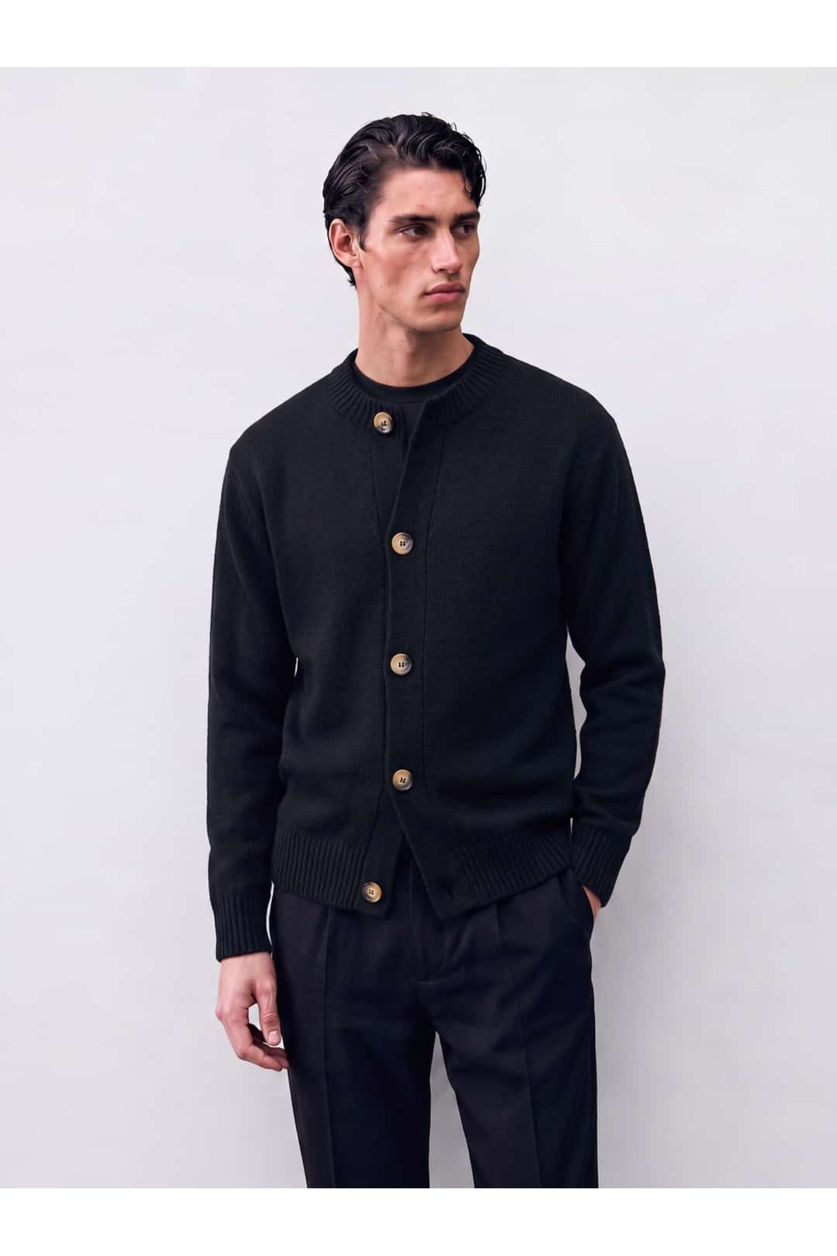 Yün Düğmeli Hırka FW7334 — مشکی yun-dugmeli-hirka-fw7334 — تصویر 2 از 4