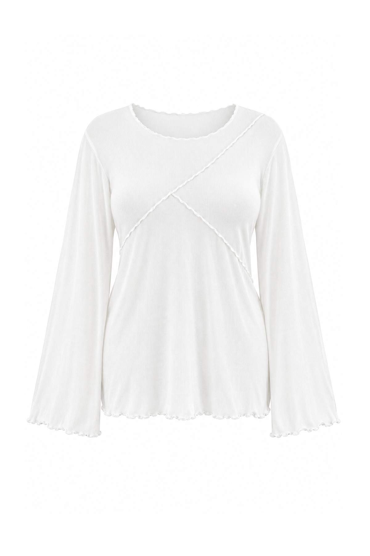 Trendyolmilla Curve Ekru Viskon/Yumuşak Kumaşlı Nervür Detaylı İspanyol Kol Örme Büyük Beden Bluz TBBAW26AF00017
