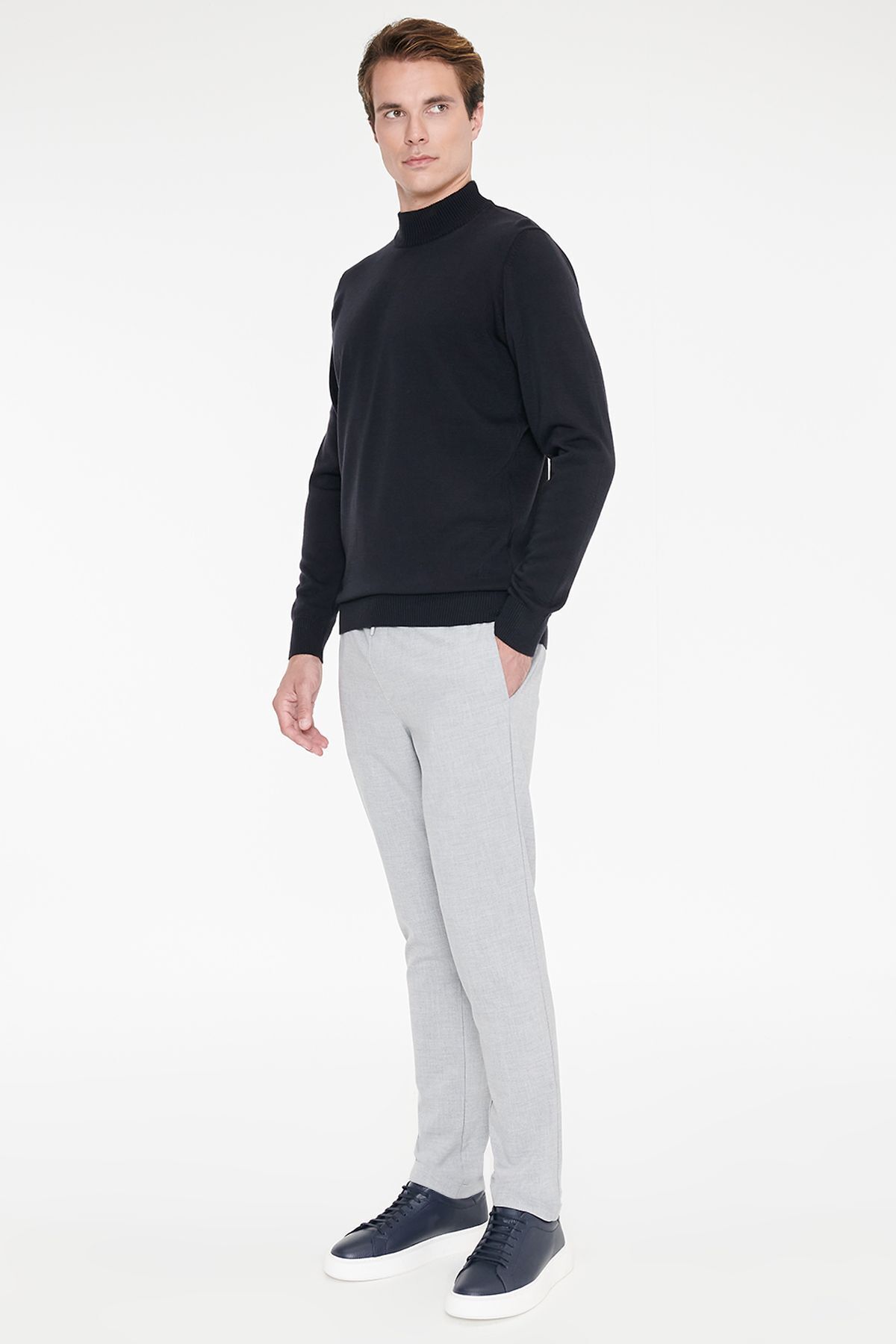 AC&Co / Altınyıldız Classics Erkek Gri Non-Iron Ütü Gerektirmeyen Diz İzi Yapmayan Beli Bağlamalı Jogger Pantolon Slim Fit görsel 5