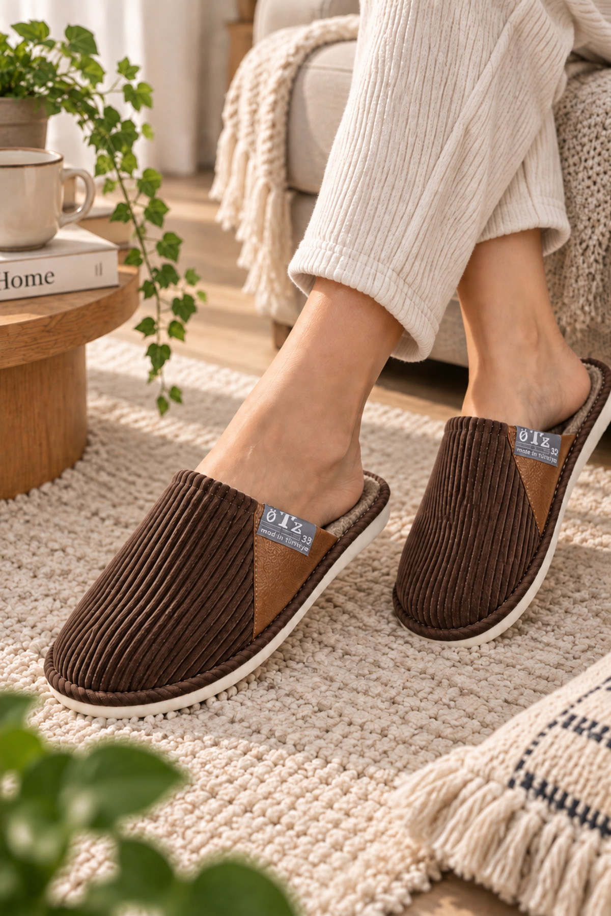 Slipcat Unisex Ev Terliği Kaymaz Tabanlı Ribana Kumaş Konforlu Model Şık ve Konforlu Ev İçi Terlik Yarı Der görsel 3