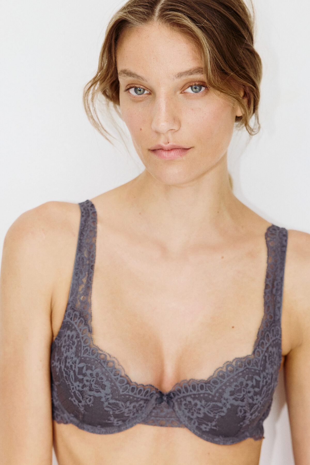 H&M Dantel Push-up Sütyen
