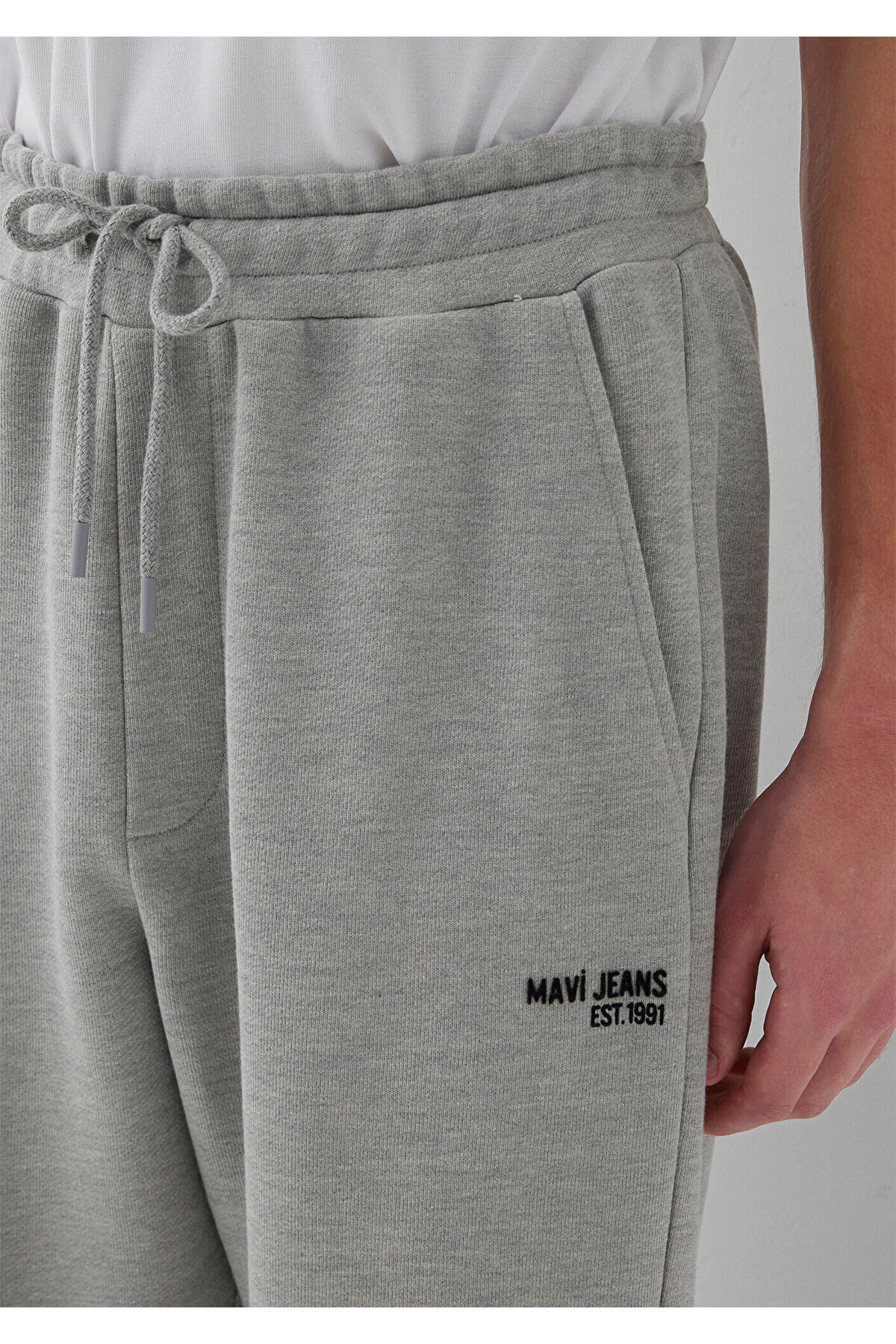 Mavi Jeans Baskılı Gri Eşofman Altı 0010648-80196 görsel 6
