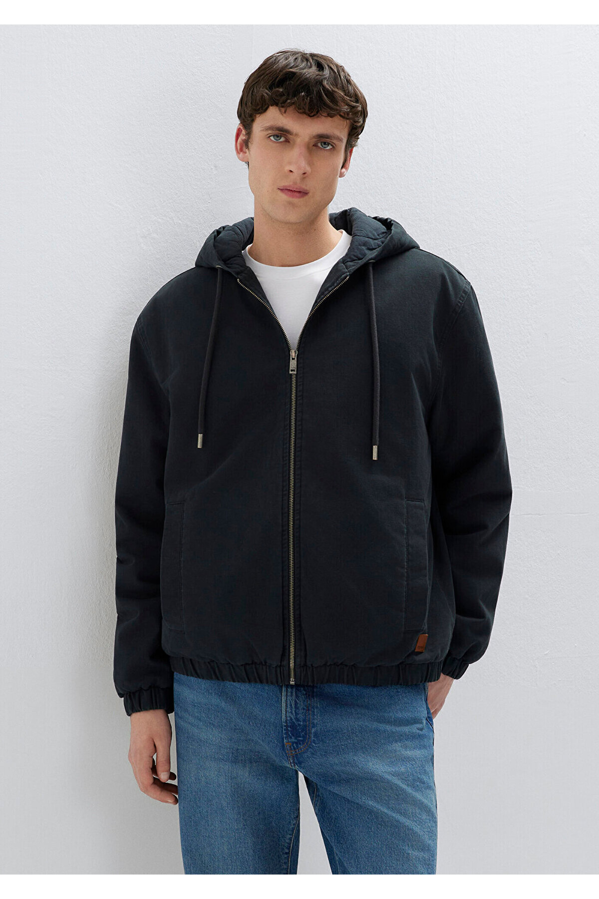 Mavi Kapüşonlu Siyah Ceket Loose Fit / Bol Rahat Kesim 0110953-71379 görsel 2