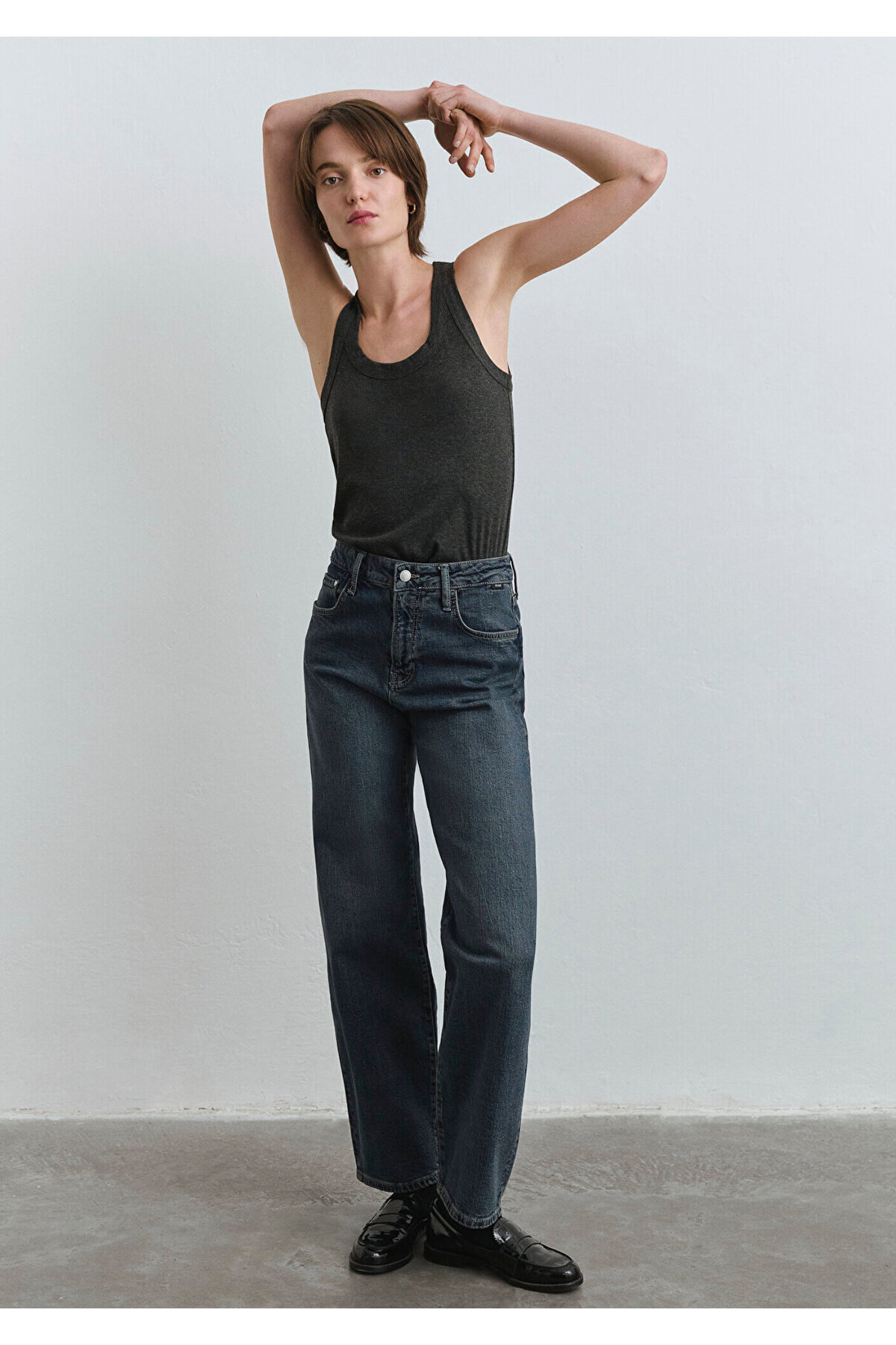 Mavi Leila Premium Blue Gölgeli Derin Jean Pantolon 1010600-89936