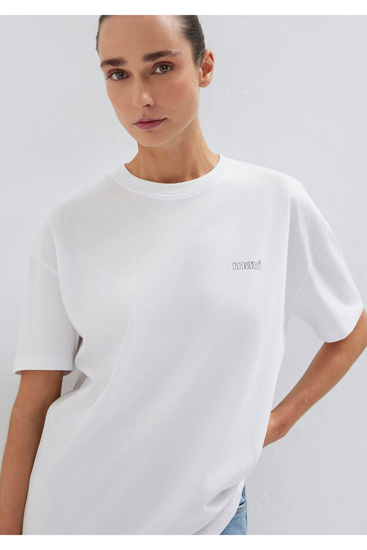 Mavi Logo Baskılı Beyaz Tişört Loose Fit / Bol Rahat Kesim 1611309-620 görsel 2