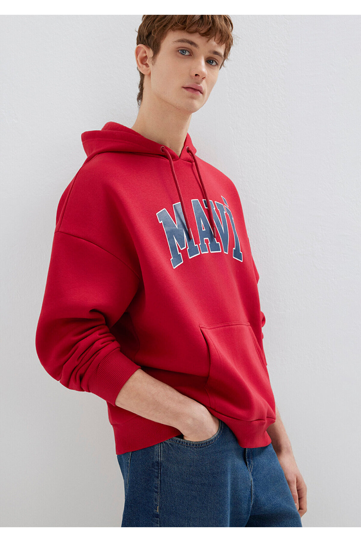 Mavi Logo Baskılı Kapüşonlu Kırmızı Sweatshirt 067149-70464 görsel 2
