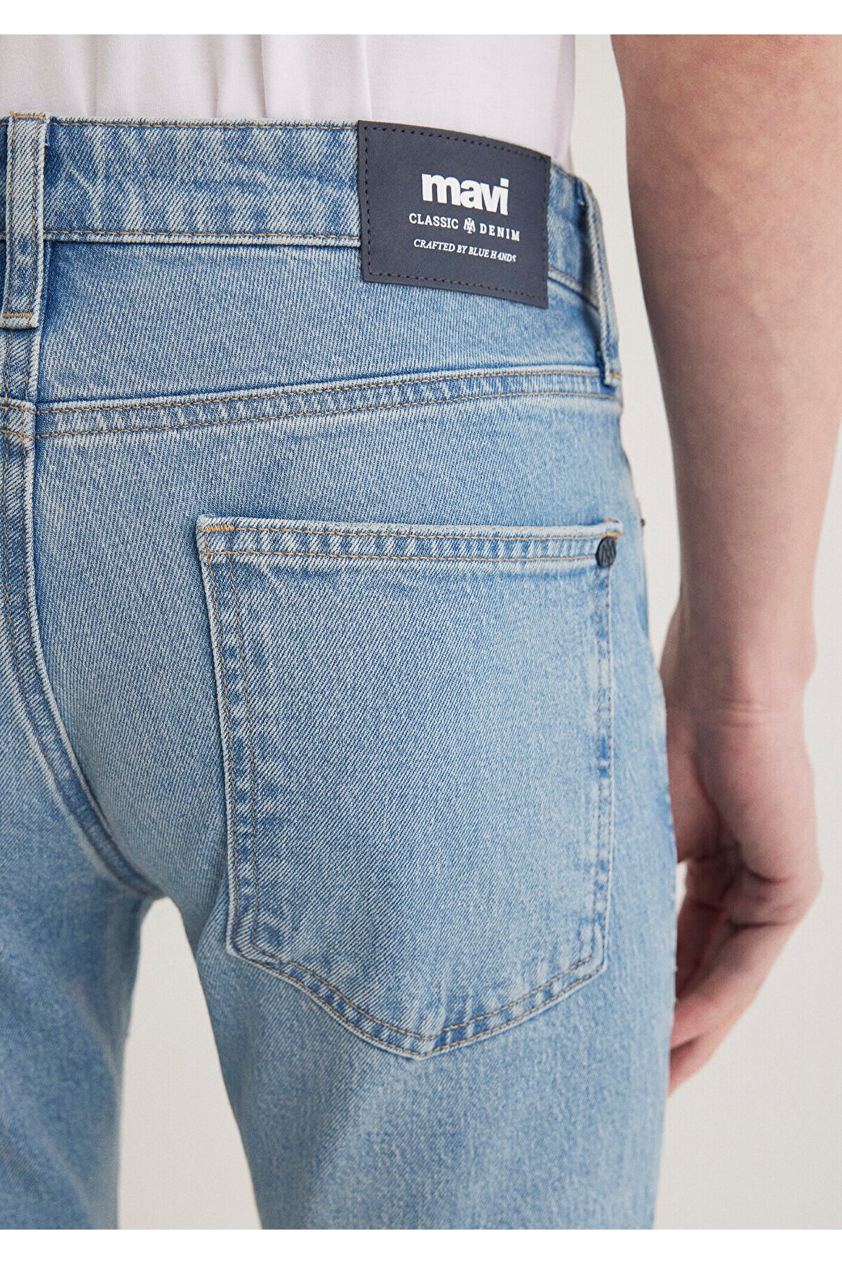 Mavi James Classic Denim Puslu Açık Jean Pantolon 0042486407 görsel 7