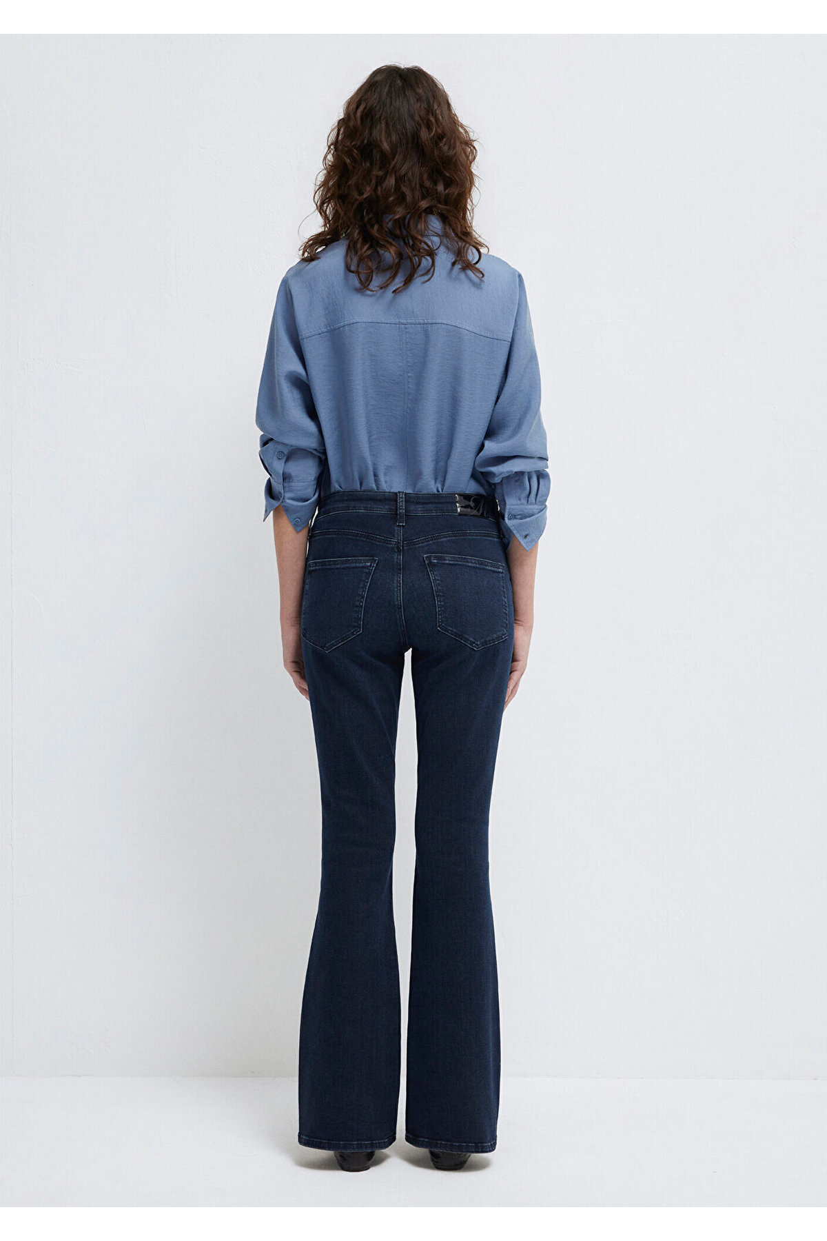 Mavi Molly Everyday Puslu Mürekkep Mavisi Jean Pantolon 1013683048 görsel 5