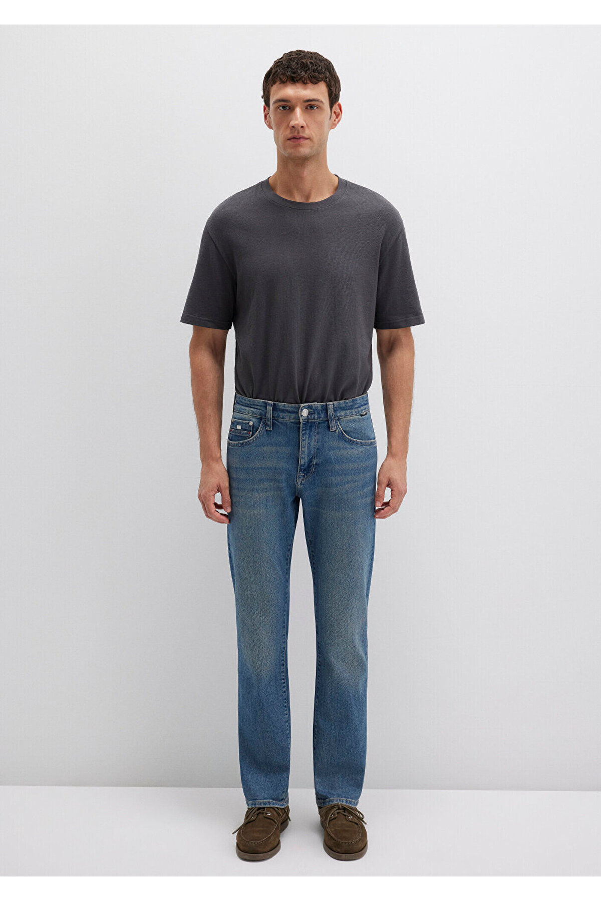 Mavi Hunter Premium Puslu Indigo Mavisi Jean Pantolon 0020233454 görsel 3