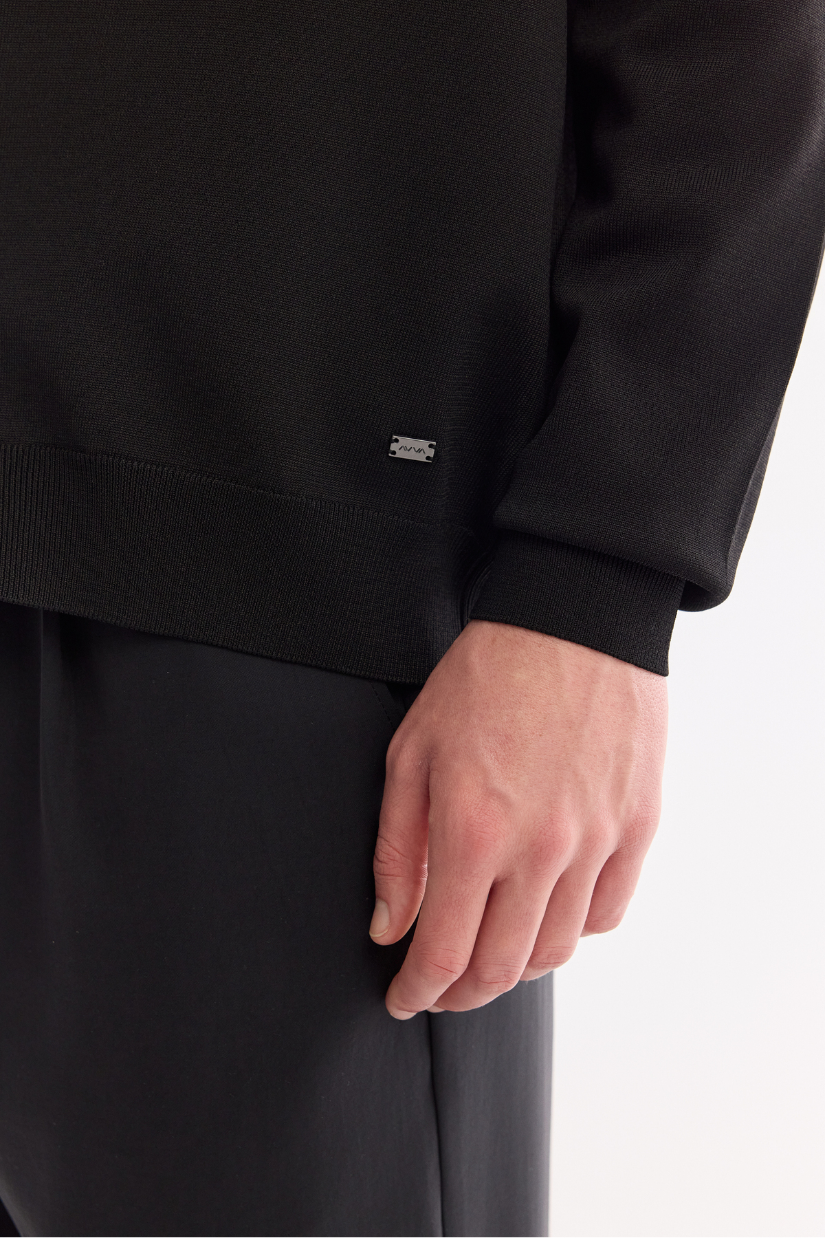 Avva Erkek Siyah Polo Yaka Düğmeli Rayon Regular Fit Hırka A61Y5001 görsel 4
