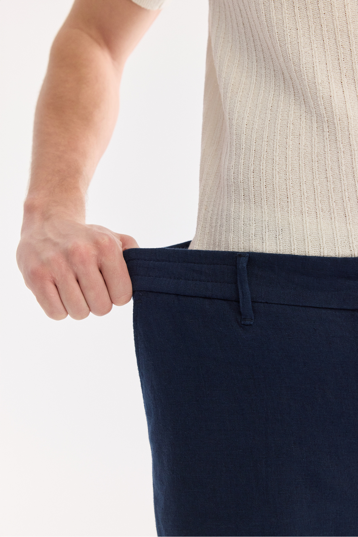 Avva Erkek Lacivert Beli Lastikli %100 Keten Relaxed Fit Şort B003732 görsel 6