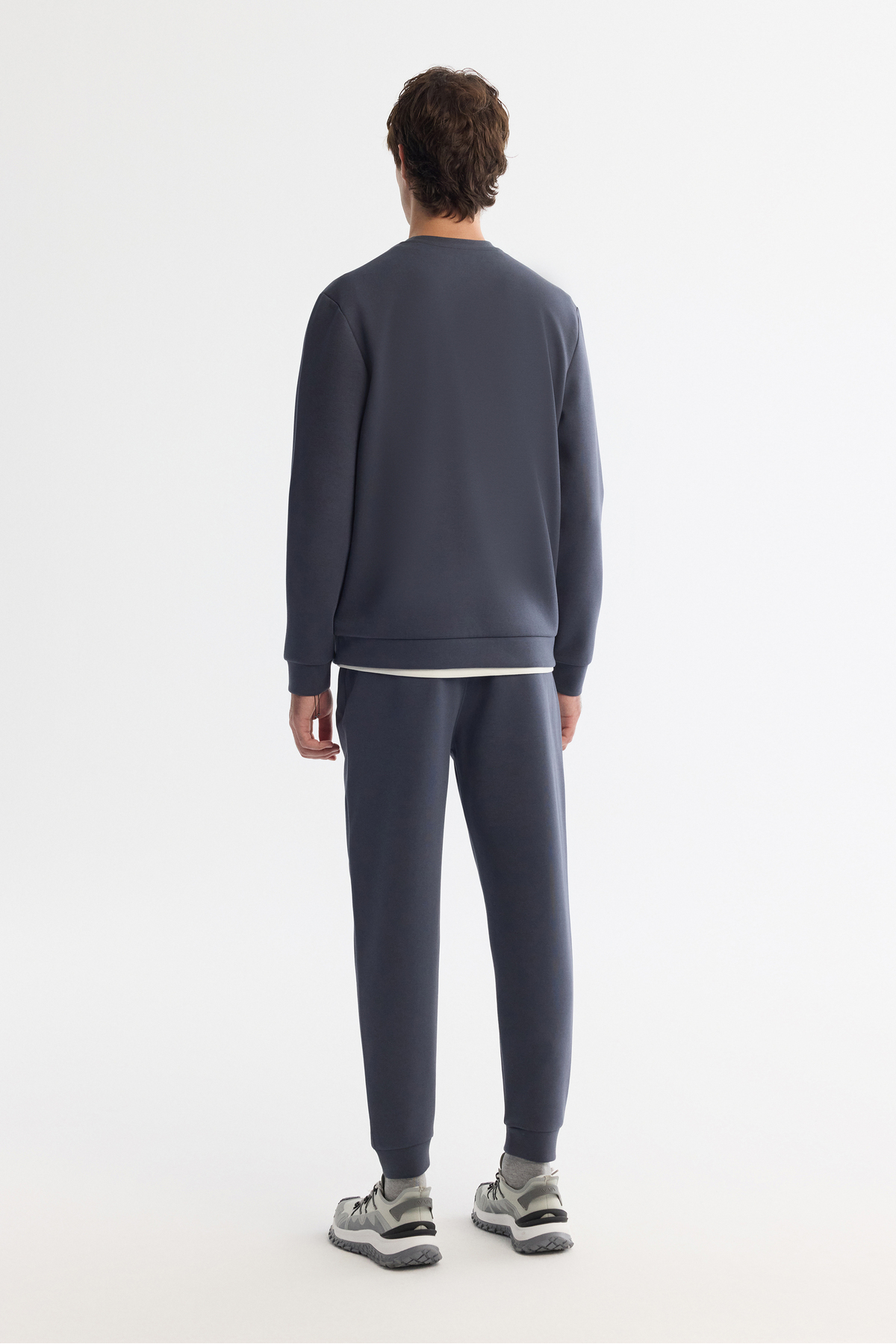 Avva Erkek Antrasit Bisiklet Yaka Esnek Yumuşak Doku İnterlok Kumaş Regular Fit Sweatshirt B001100 görsel 4