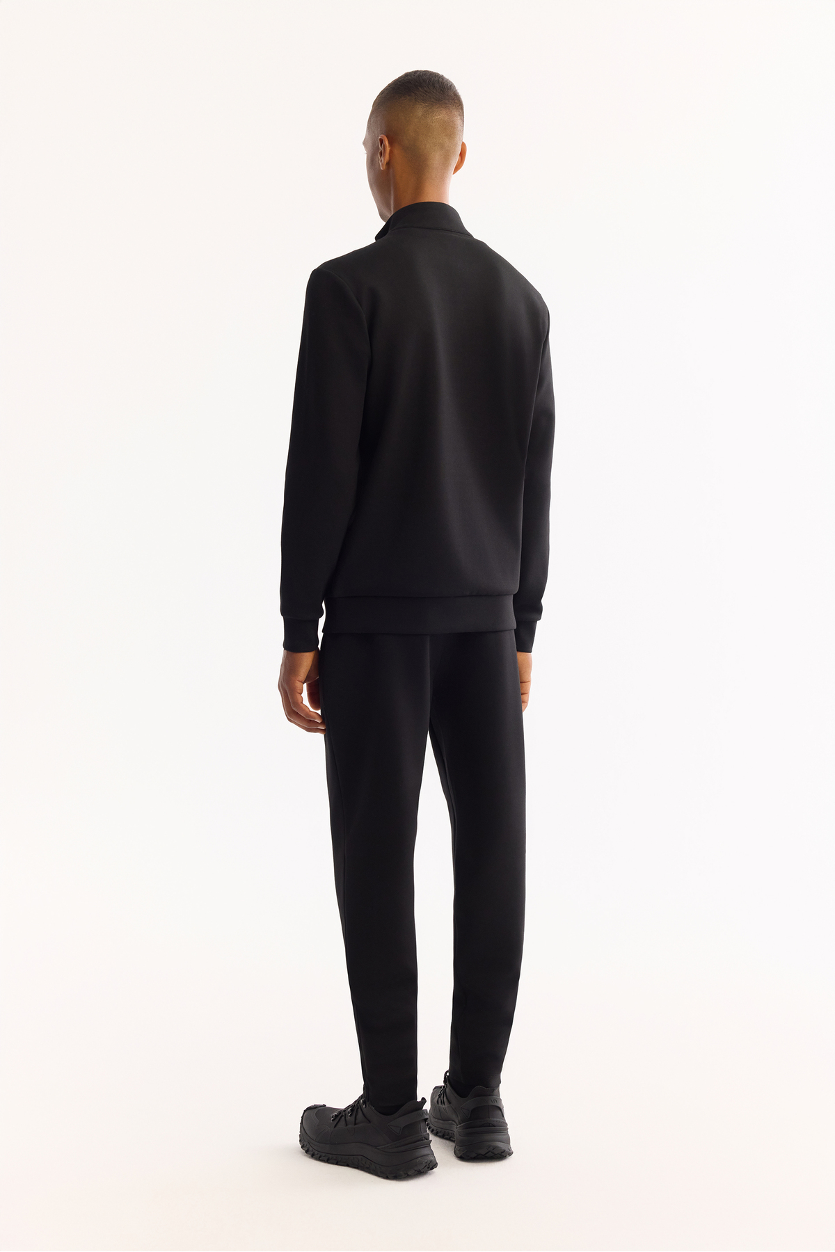 Avva Erkek Siyah Dik Yaka Fermuarlı Pamuklu Bi-Stretch Regular Fit Sweatshirt A52Y1282 görsel 4