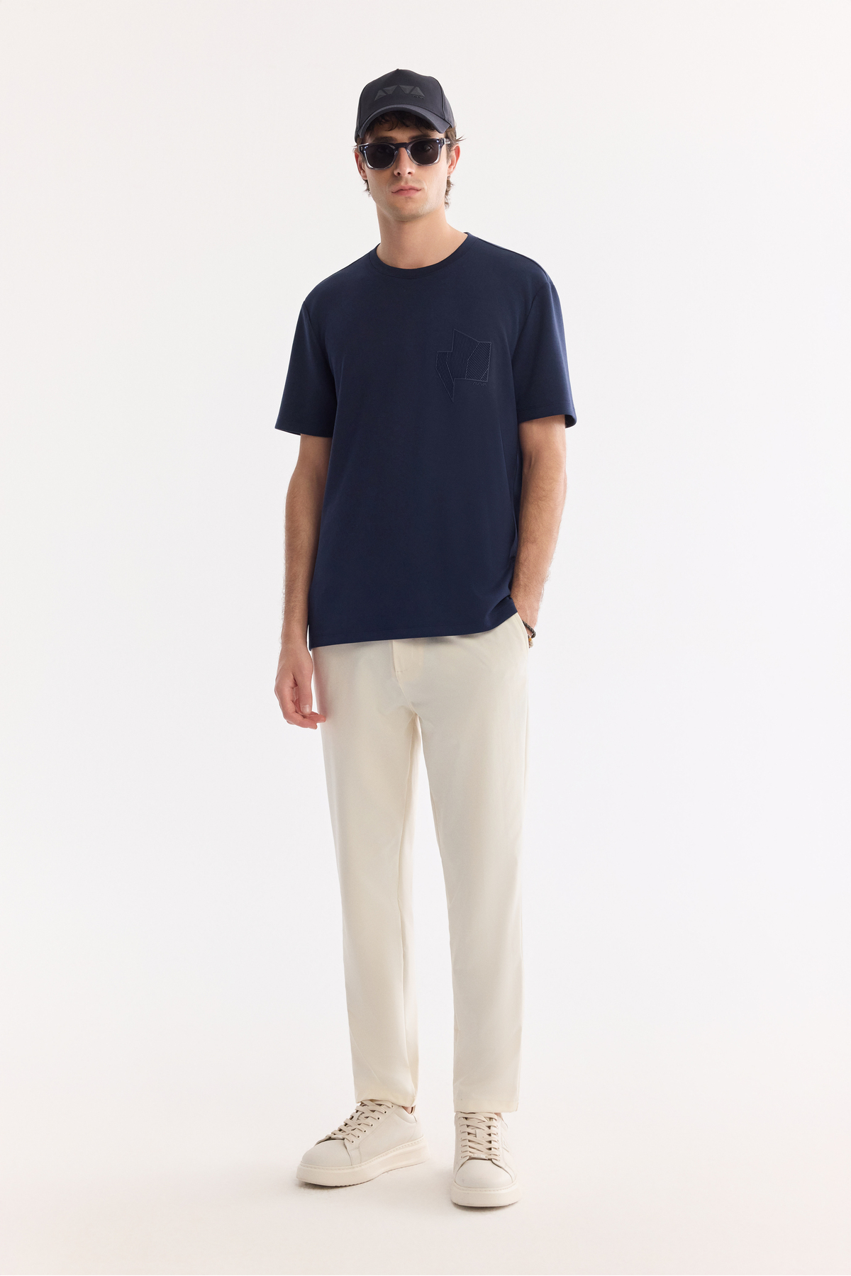 Avva Erkek Lacivert Bisiklet Yaka Enjeksiyon Baskılı Bi-Stretch İnterlok Regular Fit T-shirt A61Y1136 görsel 5