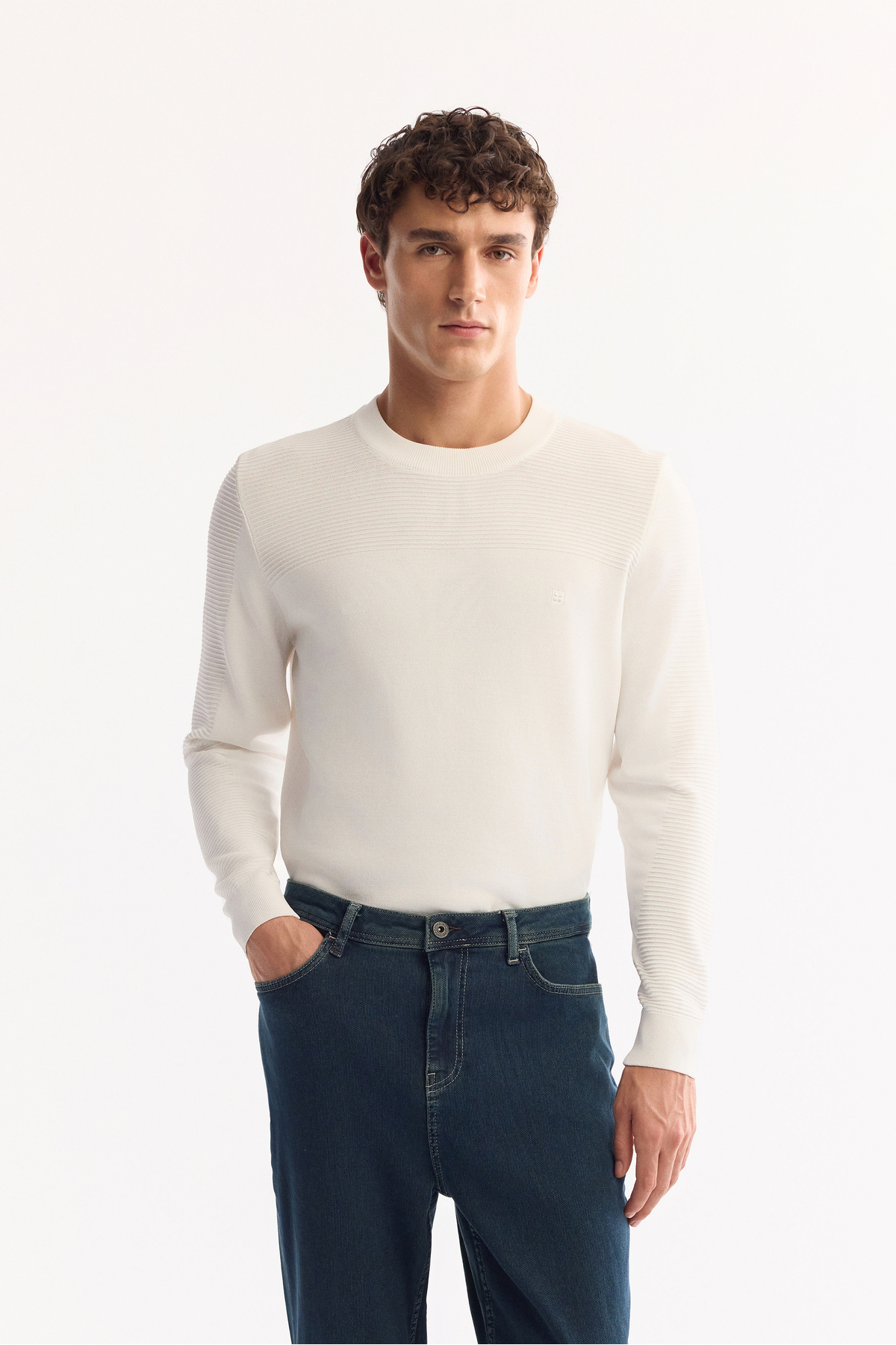 Avva Erkek İndigo Klasik Bel Pamuklu Eskitme Yıkmalı Oslo Carrot Fit Jean Pantolon A51Y3552 görsel 3
