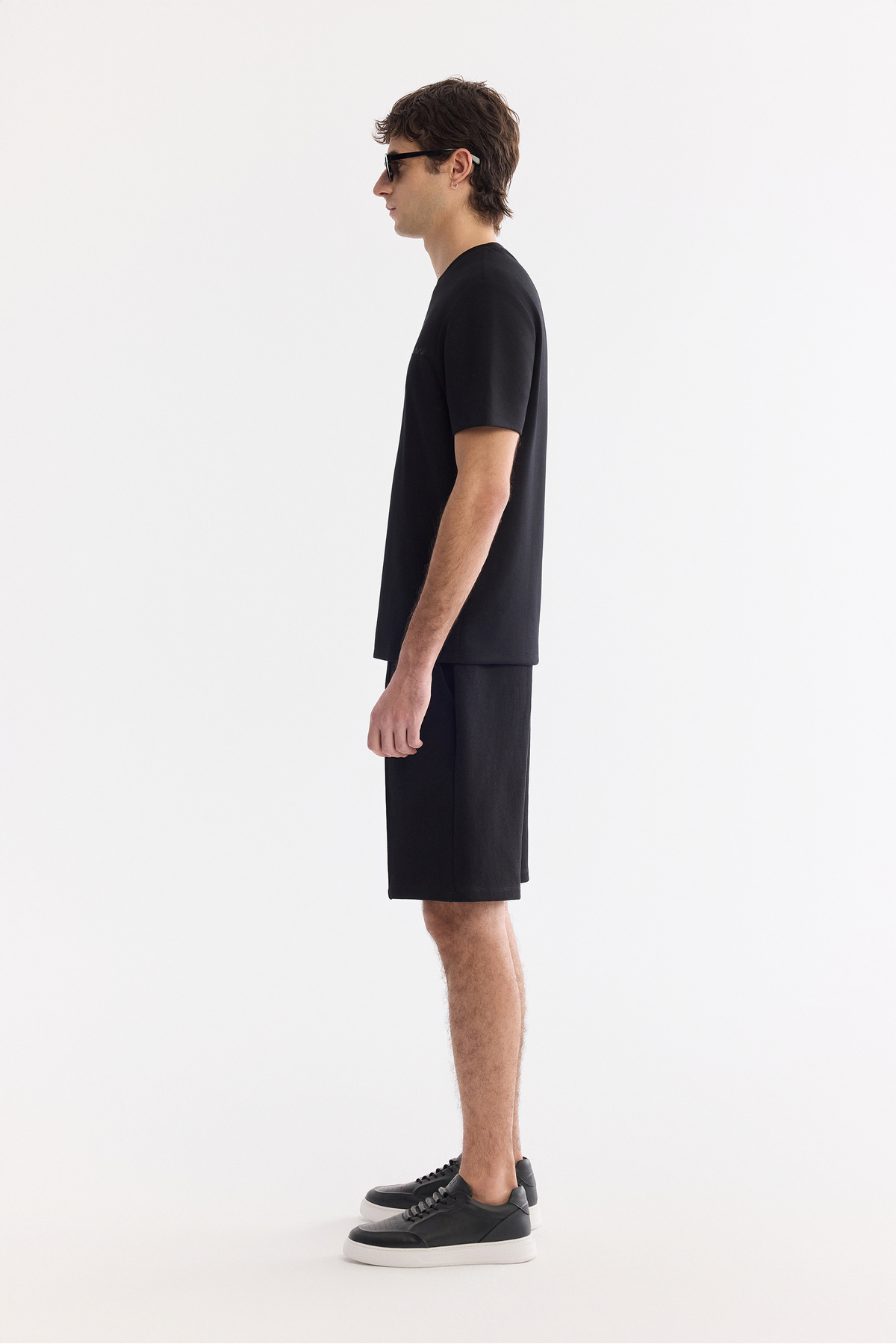 Avva Erkek Siyah Bisiklet Yaka Baskılı Viskon Karışımlı Bi-Stretch İnterlok Regular Fit T-shirt A61Y1052 görsel 3