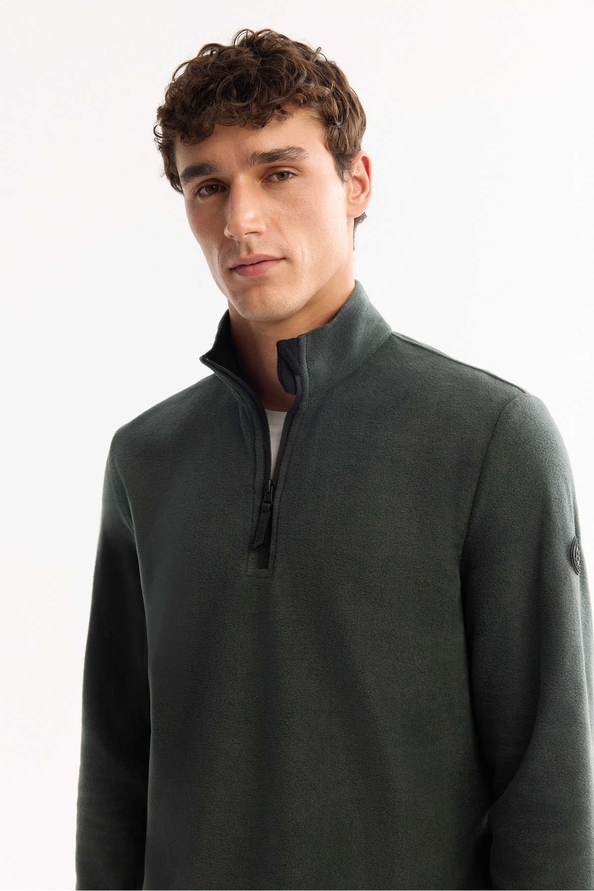 Avva Erkek Yeşil Dik Yaka Fermuarlı Soft Touch Polar Regular Fit Sweatshirt E001068 görsel 2