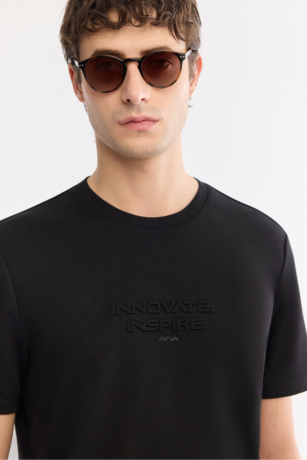 Avva Erkek Siyah Bisiklet Yaka Baskılı Bi-Stretch İnterlok Regular Fit T-shirt A61Y1082 görsel 2