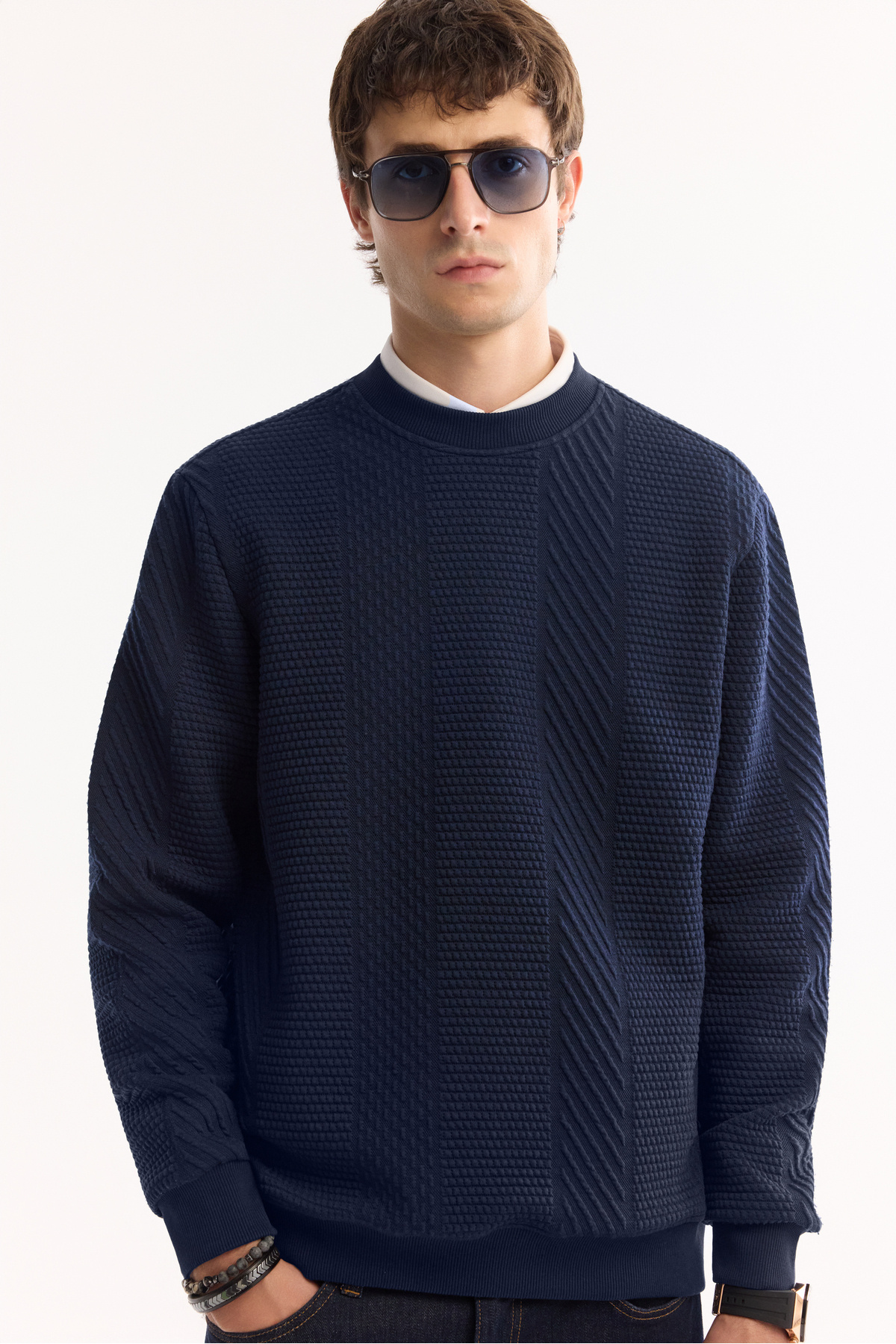 Avva Erkek Lacivert Bisiklet Yaka Dokulu Elastan Regular Fit Sweatshirt A52Y1220 görsel 2