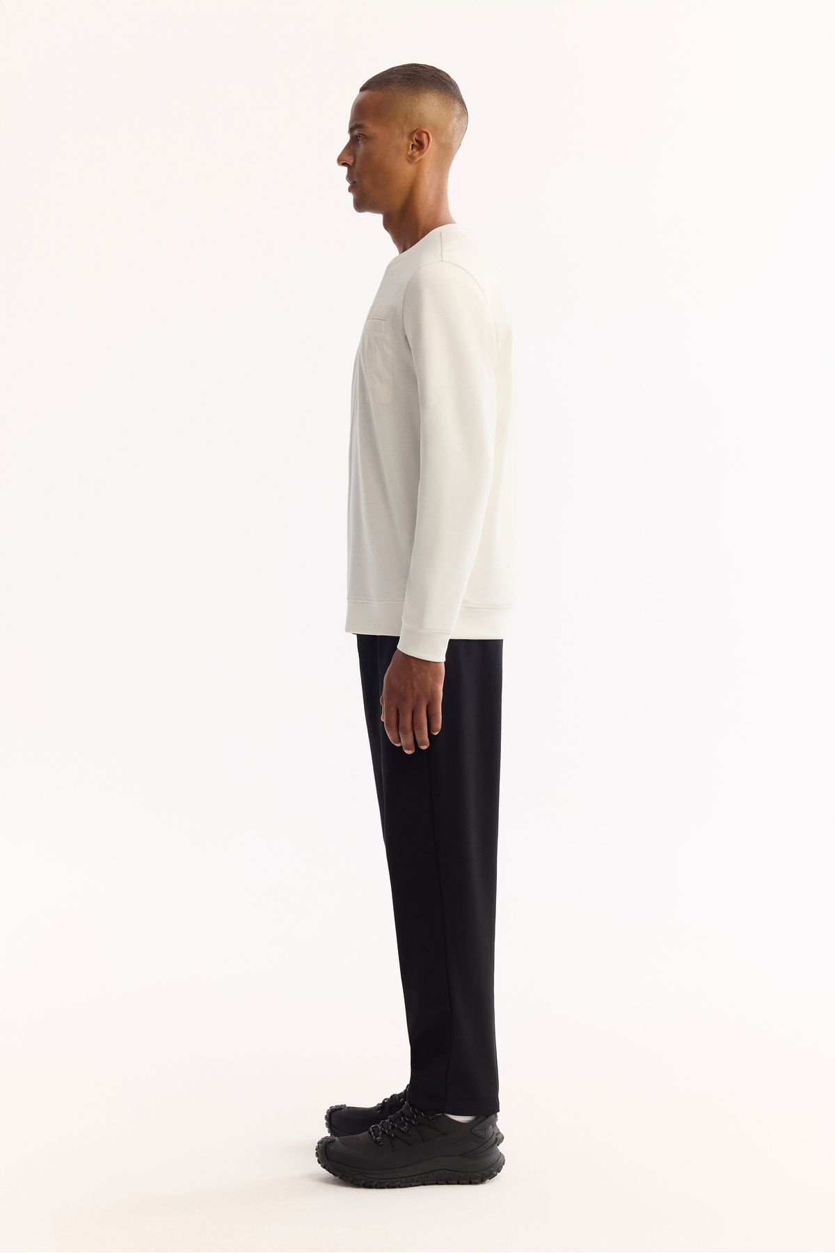Avva Erkek Ekru Bisiklet Yaka Pamuklu Bi-Stretch Regular Fit Sweatshirt A52Y1235 görsel 3