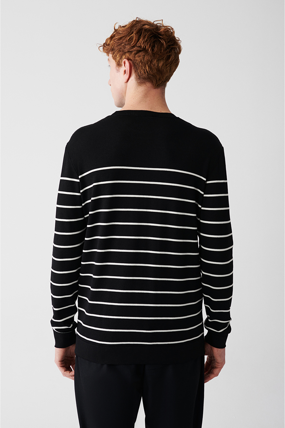 Avva Erkek Siyah Bisiklet Yaka Çizgili Rayon Triko Regular Fit Kazak A32Y5187 görsel 4