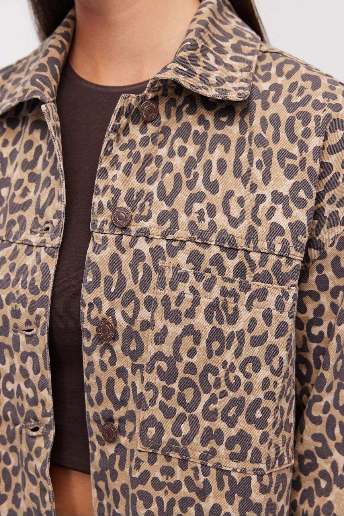 PAULMARK Kadın Leopar Desenli Oversize Gömlek görsel 7