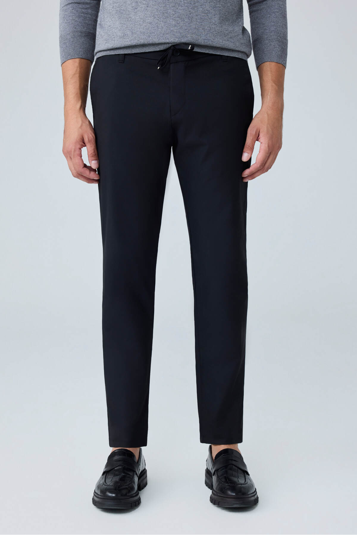 Erkek Comfort Fit Premium Poliamid Kumaş Jogger Siyah Pantolon - 252DNGR — مشکی 0252DNGR — تصویر 5 از 9