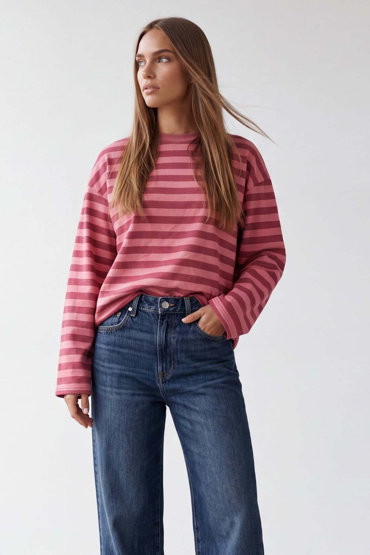 Trend Alaçatı Stili Kadın Pudra Pembe Ribana Bisiklet Yakalı Çizgili Oversize Sweatshirt Alc-X15870