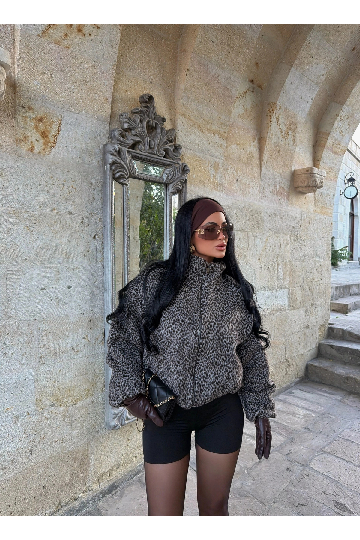 kırmızı butiks Leopar Kaşe Mont görsel 3