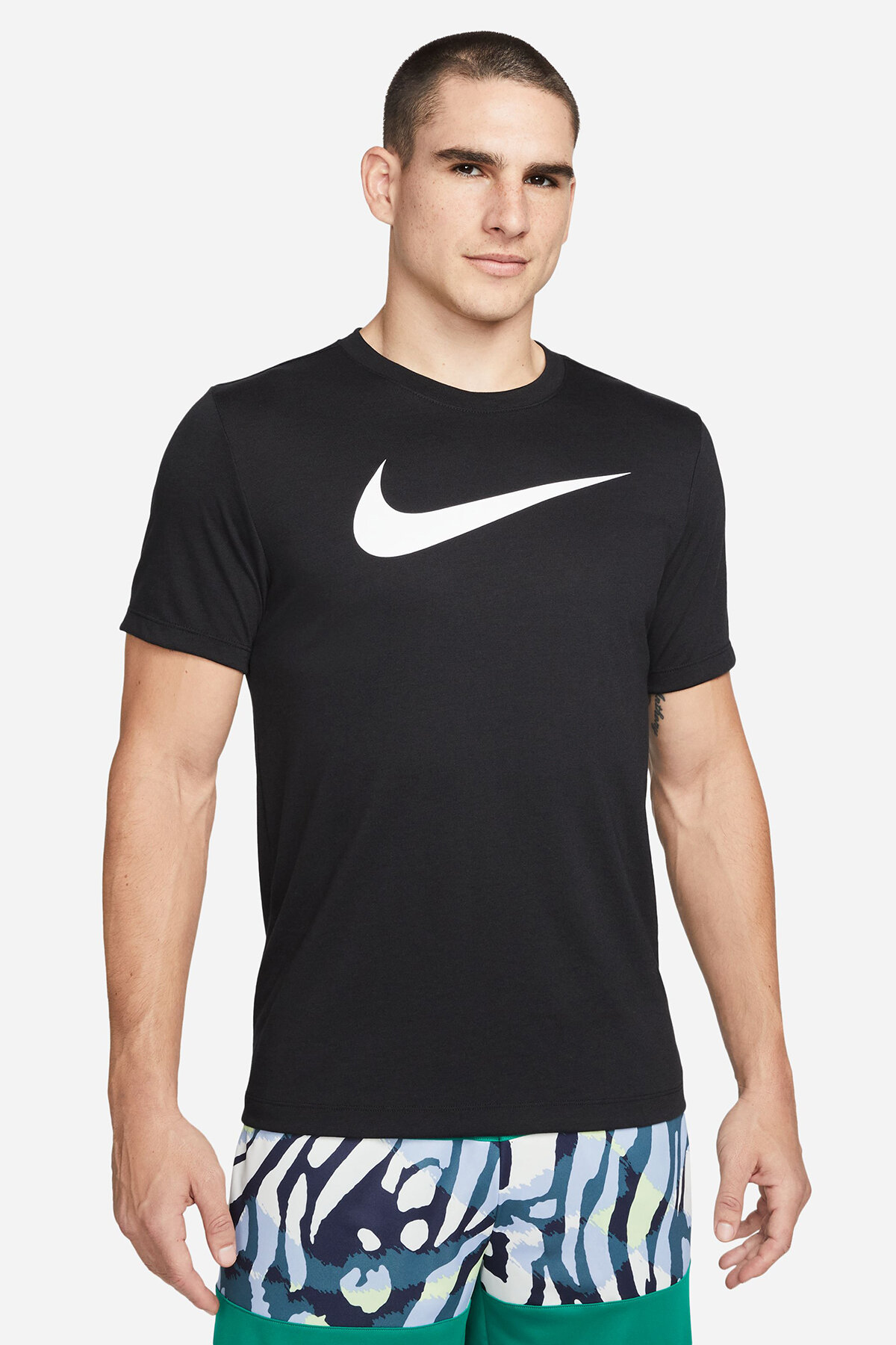 تیشرتمردانهNikeمشکی