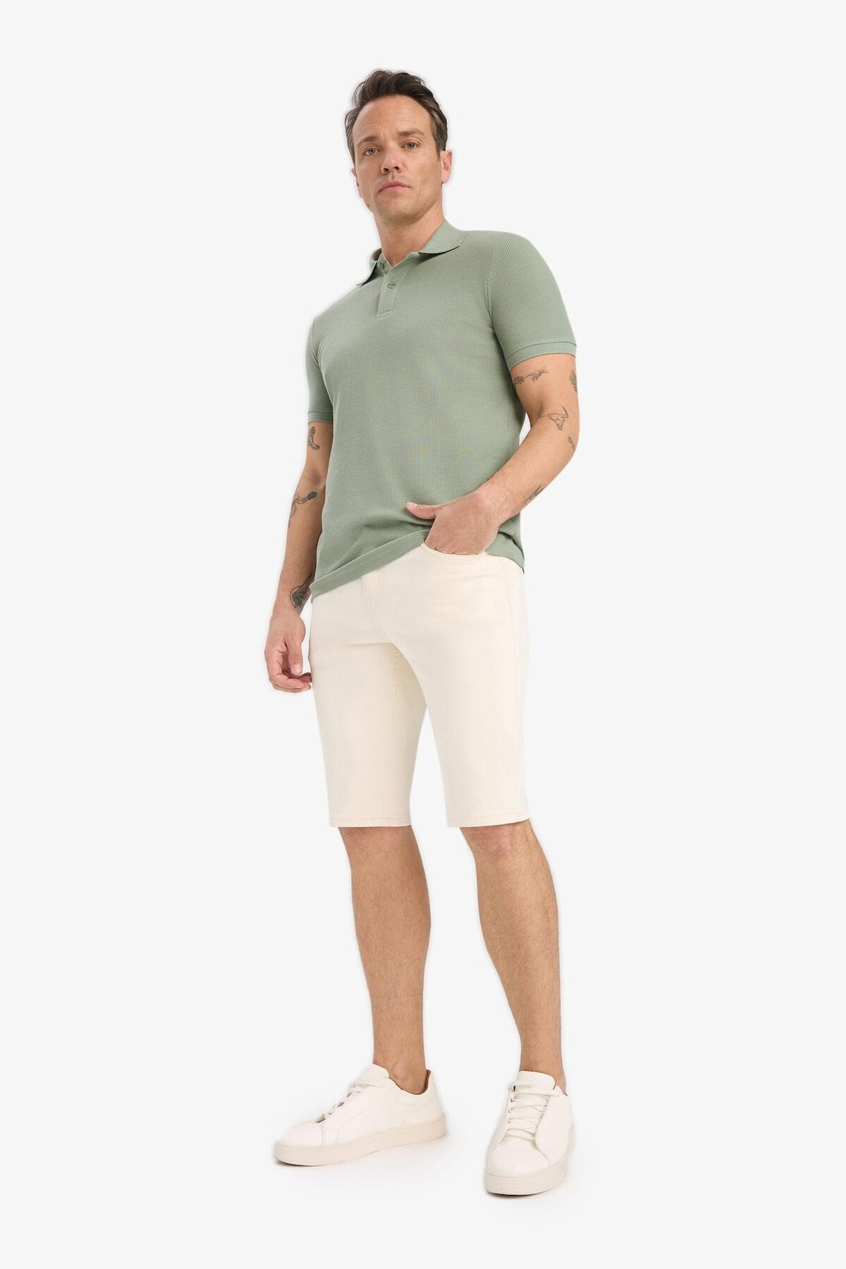 DeFacto Slim Fit Jean Bermuda Şort B0380AX25SM