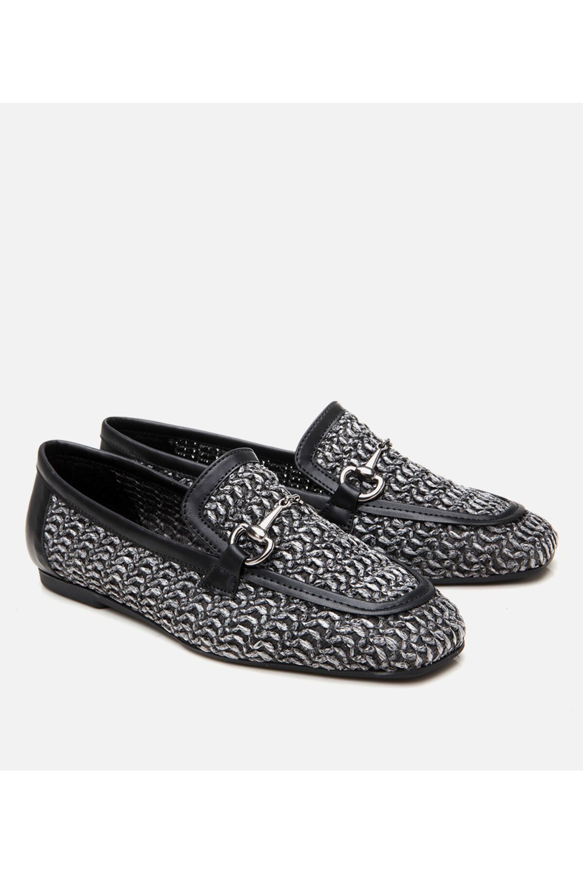 Yaya by Hotiç Kadın Siyah Hasır Detaylı Tokalı Loafer görsel 2