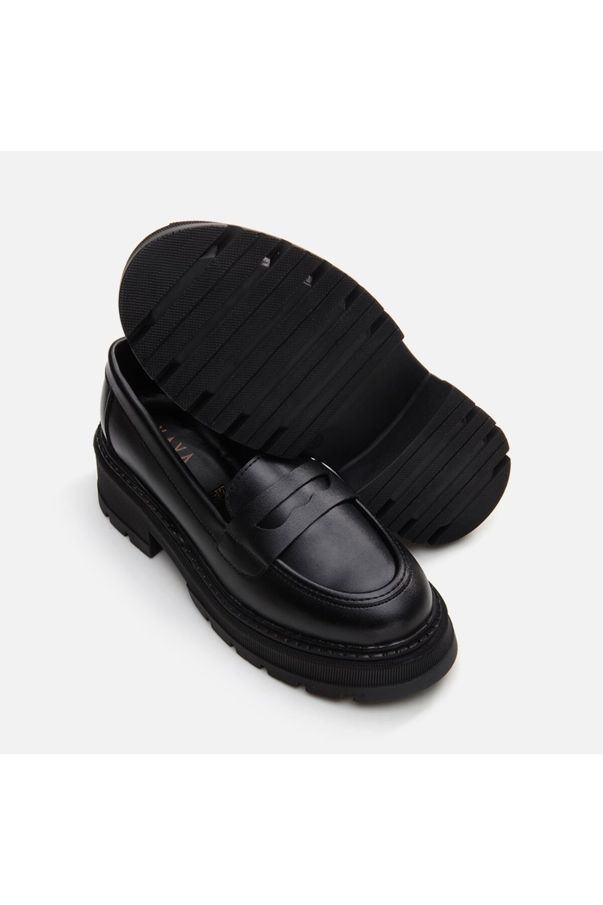 Yaya by Hotiç Kadın Siyah Loafer görsel 6