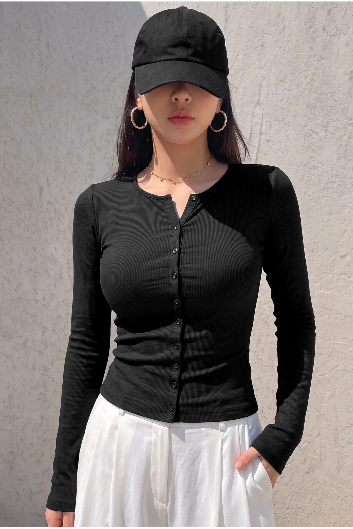 Teenage Millionaire Kadın Siyah Fitilli Kaşkorse Tam Düğmeli Esnek Düğme Detaylı Uzun Kollu Bisiklet Yaka Hırka Bluz