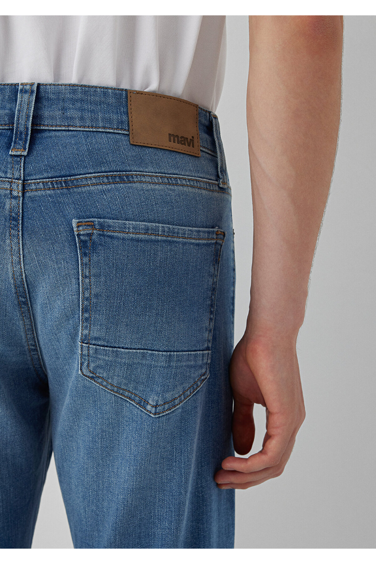Mavi Hunter Indigo Mavisi Jean Pantolon 88202A6874 görsel 8