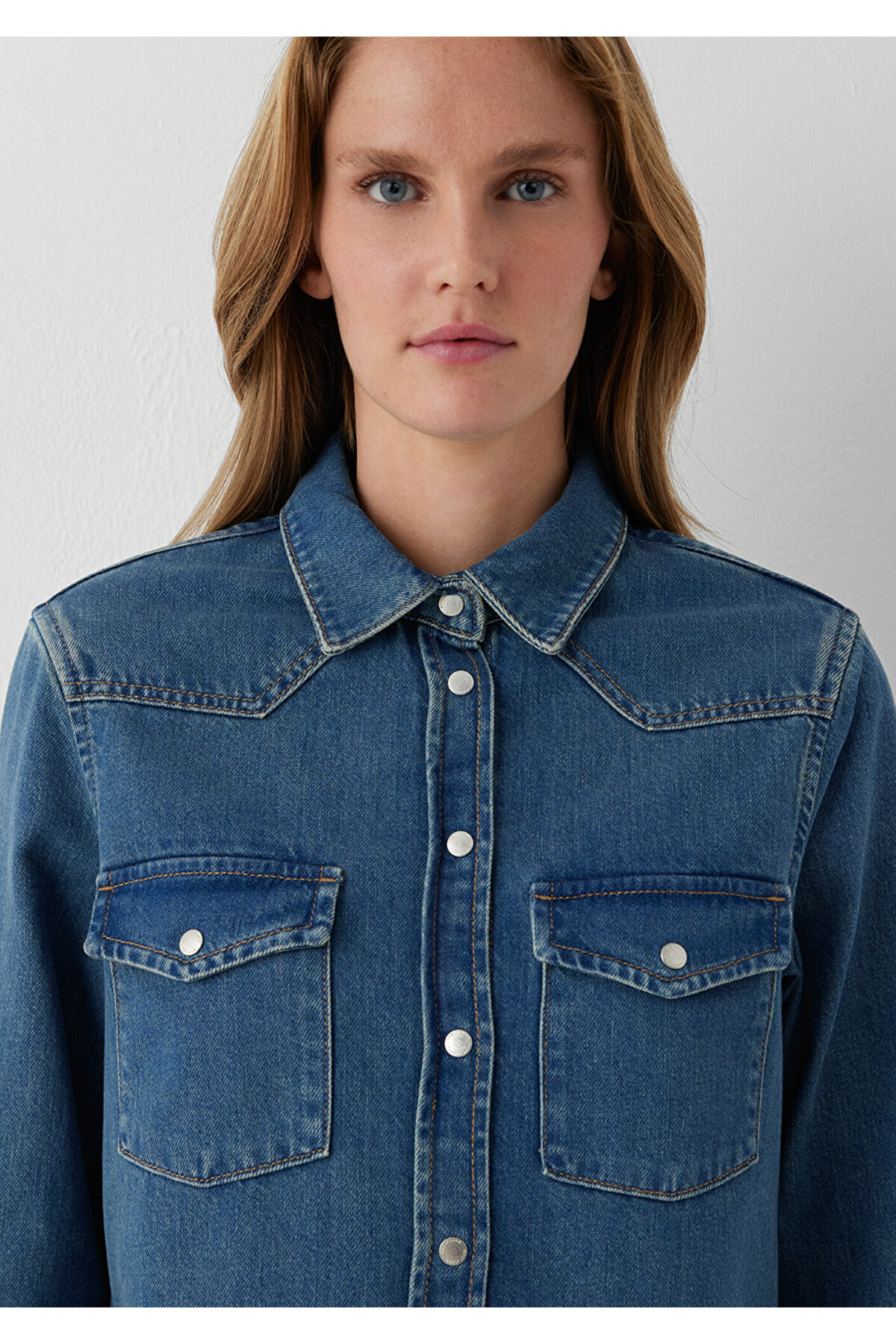 Mavi Angela Classic Denim Indigo Mavisi Jean Gömlek Fitted / Vücuda Oturan Kesim 1210819-A3846 görsel 7