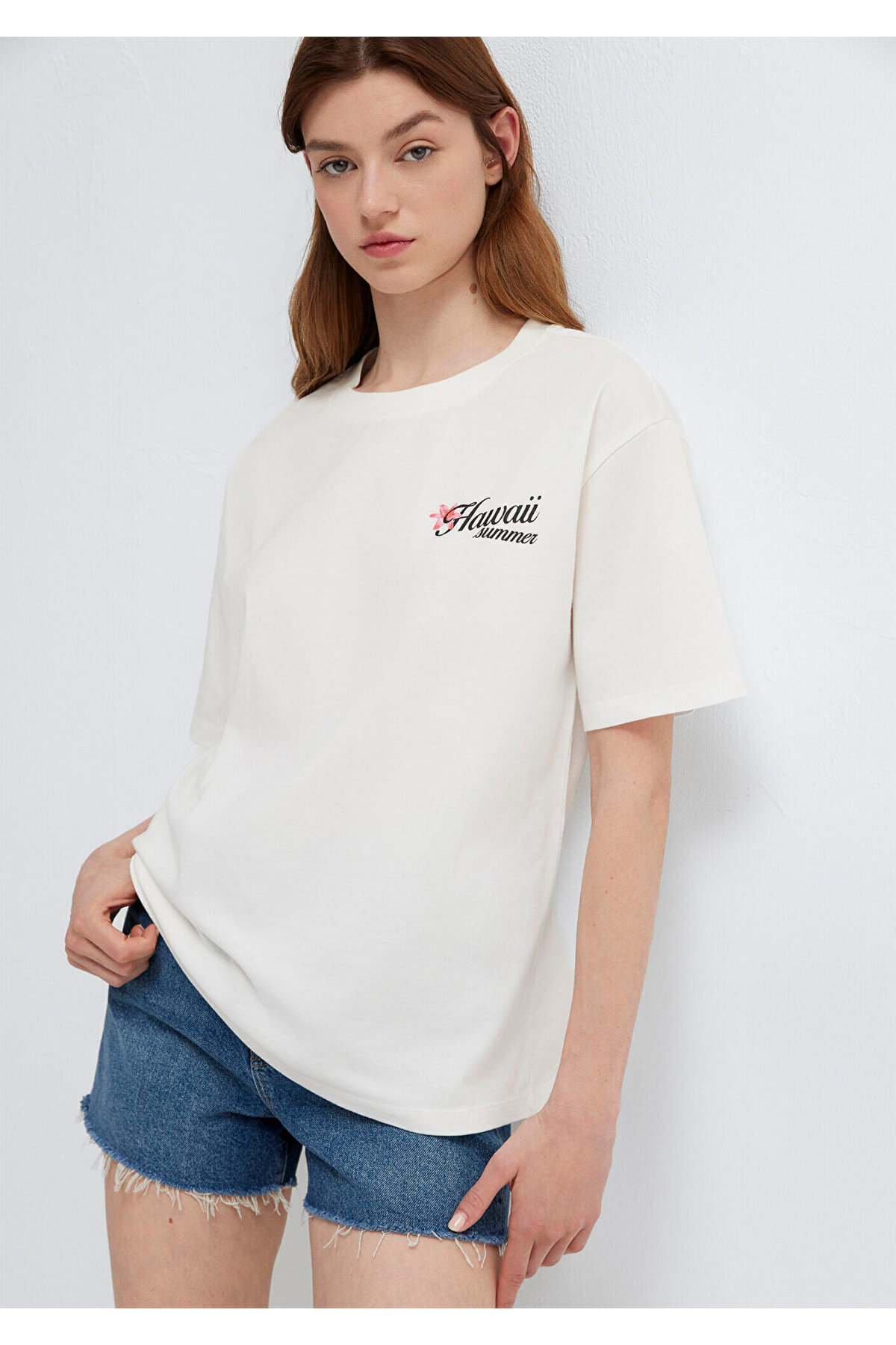 Mavi Çiçek Sırt Baskılı Ekru Tişört Loose Fit / Bol Rahat Kesim 1613925-70057 görsel 2