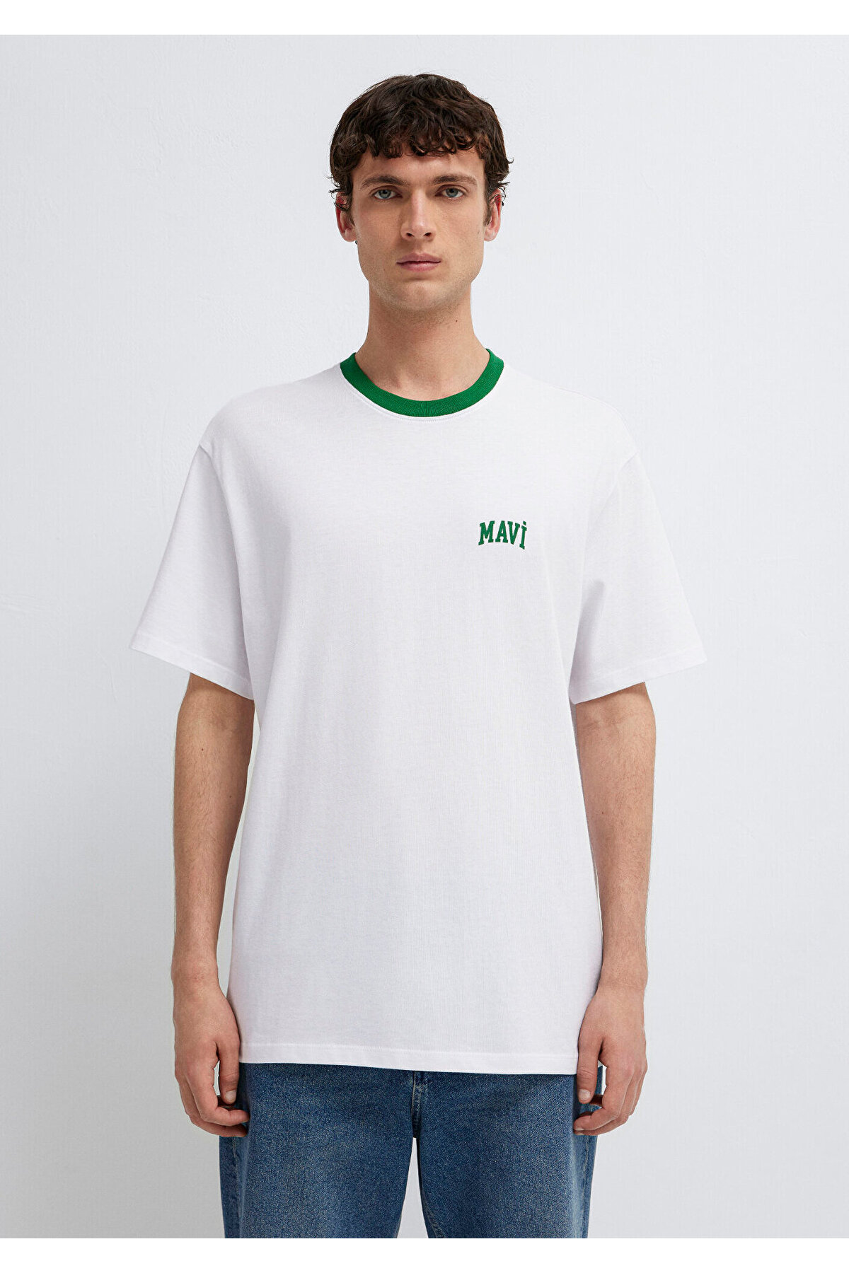 Mavi Logo Baskılı Biye Detaylı Beyaz Tişört Loose Fit / Bol Rahat Kesim 0613557-620 görsel 4