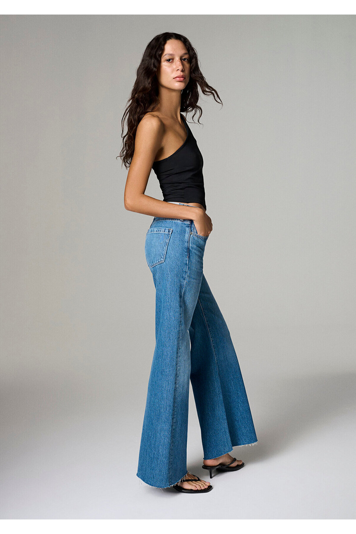 Mavi Grace Iconic Gölgeli Indigo Mavisi Jean Pantolon 1018584-A1600 görsel 2