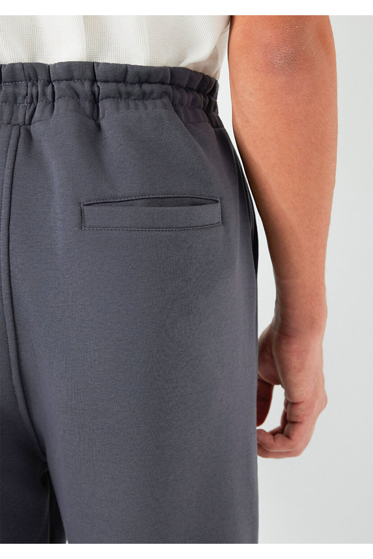 Mavi Erkek Non Denim Örme Eşofman Altı M0010207-70101 görsel 7