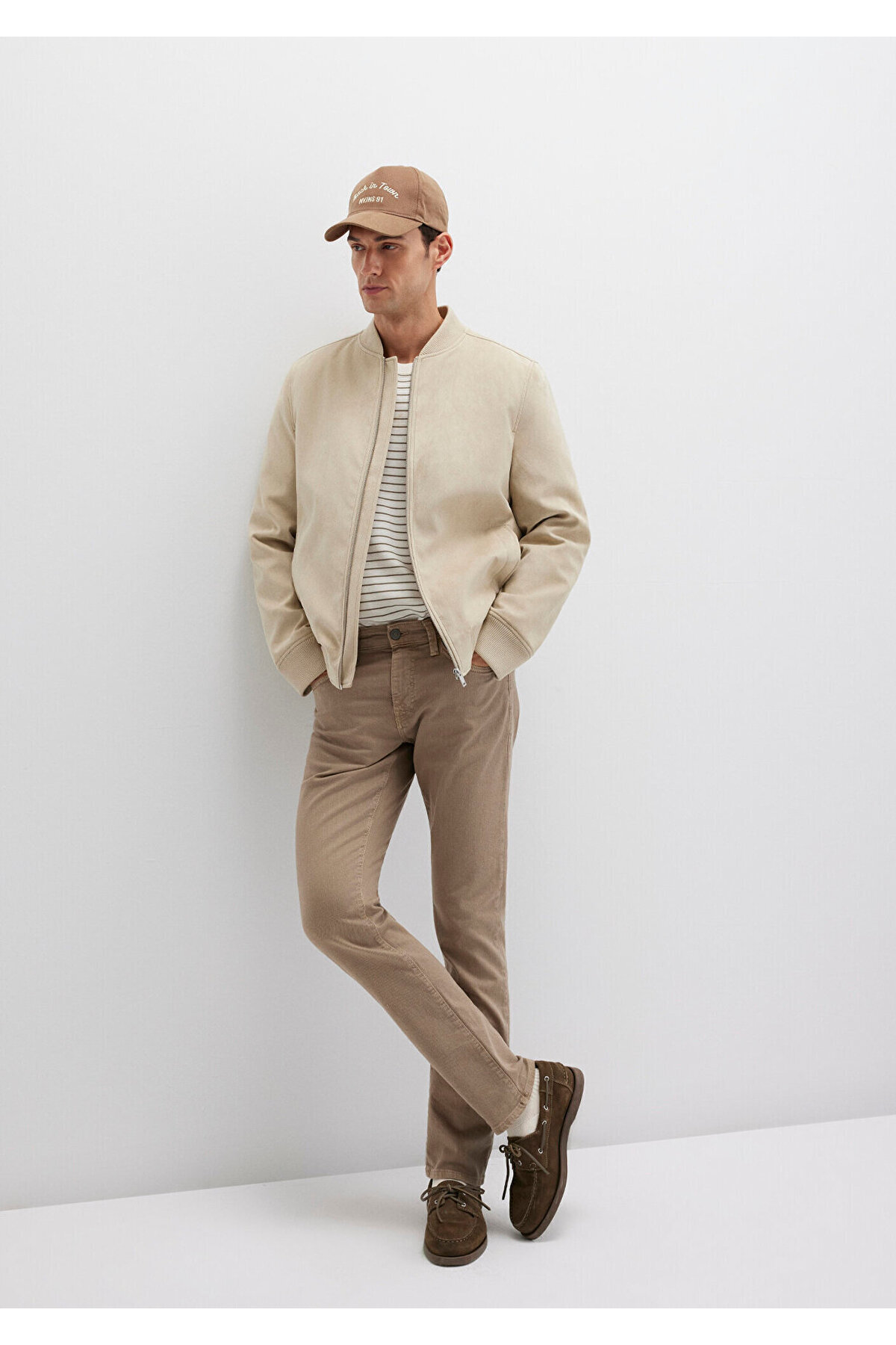 Mavi Jake Koyu Bej Comfort Gabardin Pantolon 0042286571