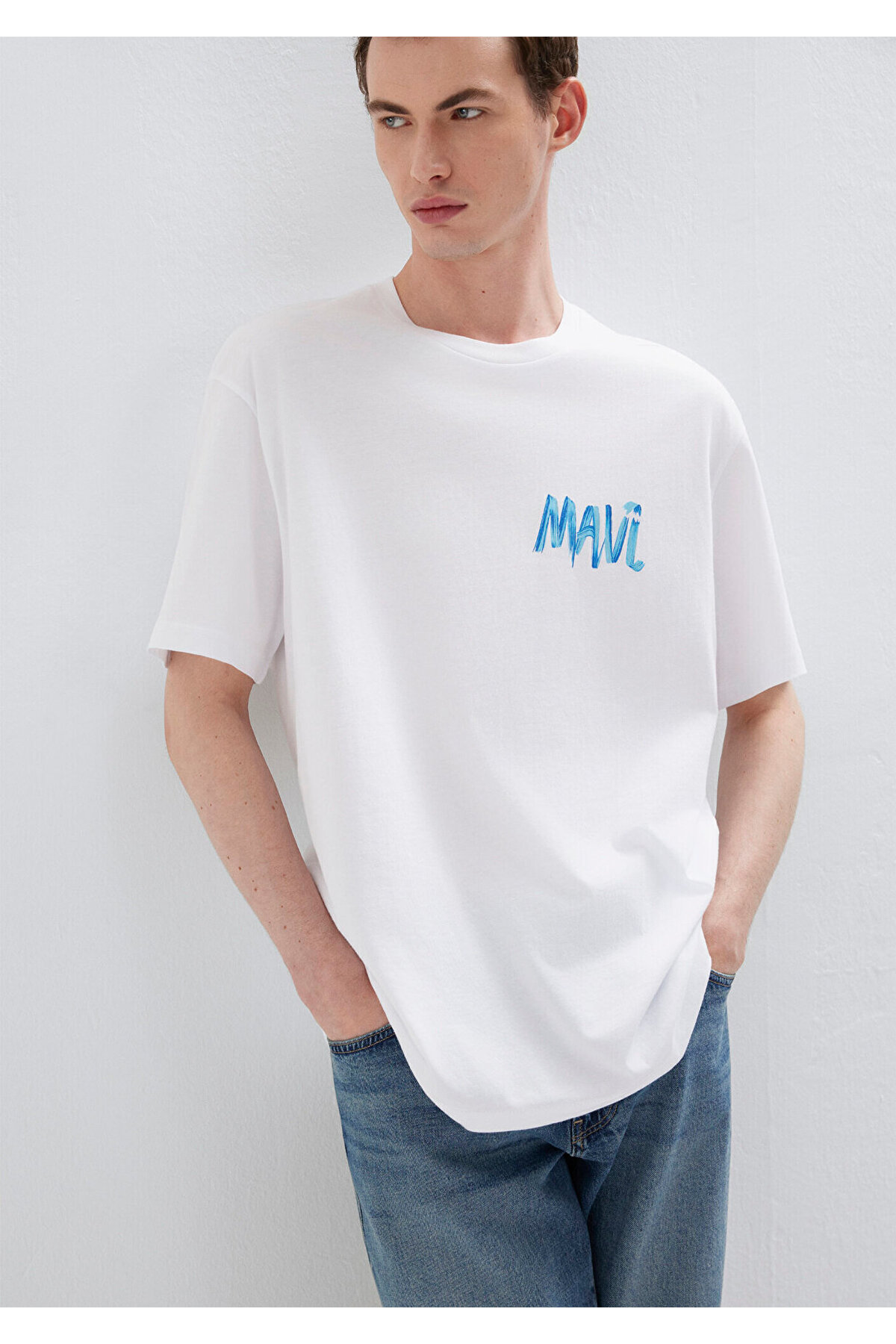 Mavi Baskılı Beyaz Tişört Loose Fit / Bol Rahat Kesim 0612468-620 görsel 2