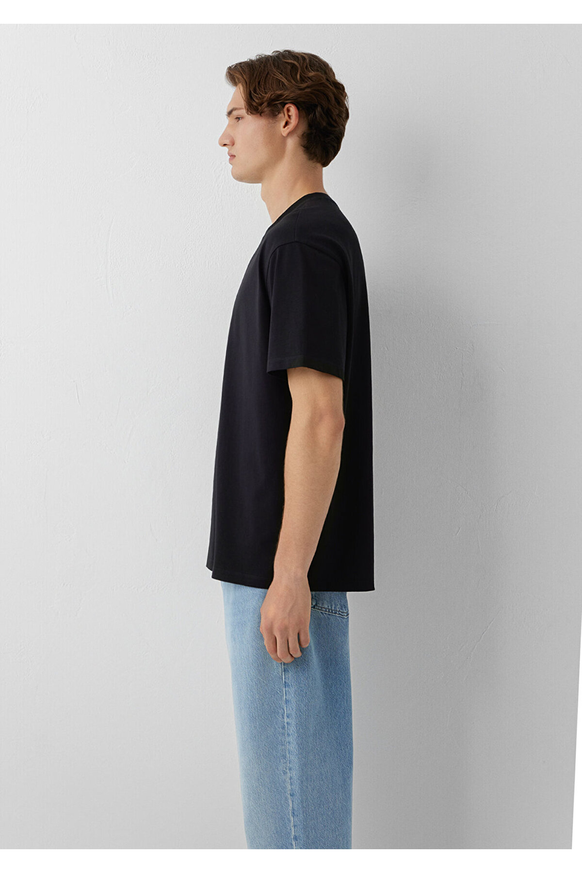 Mavi Siyah Basic Tişört Loose Fit / Bol Rahat Kesim 066249-900 görsel 4