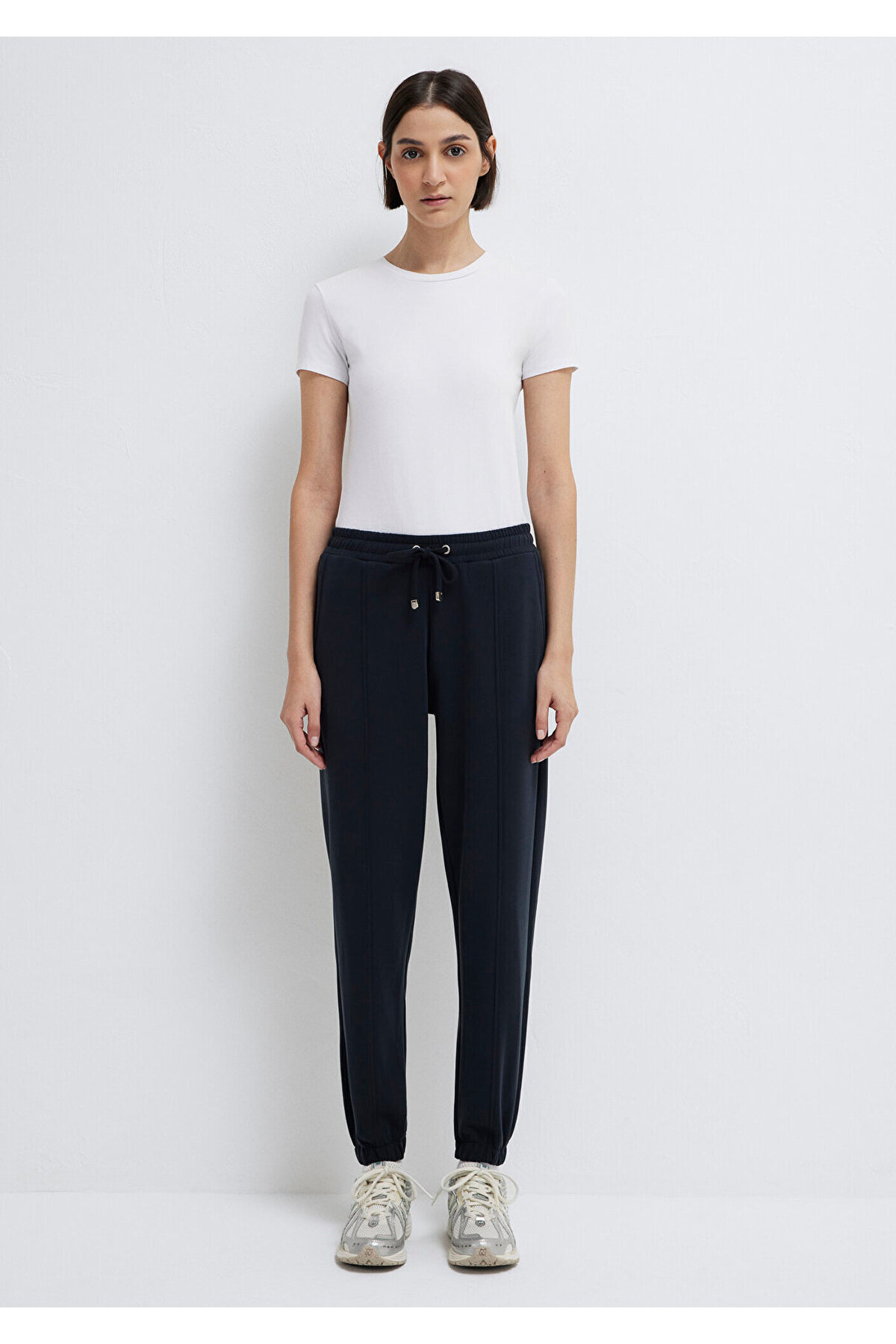 Mavi Soft-Premium (TENCEL™) Modal Karışımlı Siyah Eşofman Altı 1600453-900 görsel 3