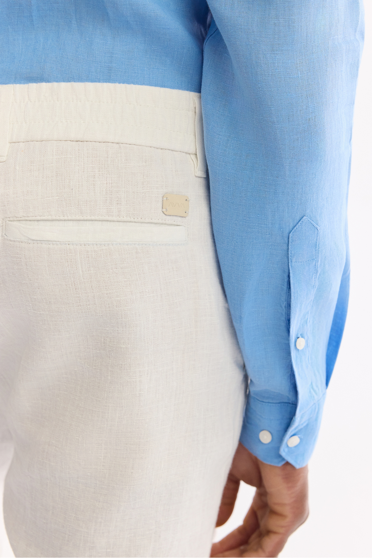 Avva Erkek Beyaz Beli Lastikli %100 Keten Relaxed Fit Şort B003732 görsel 4