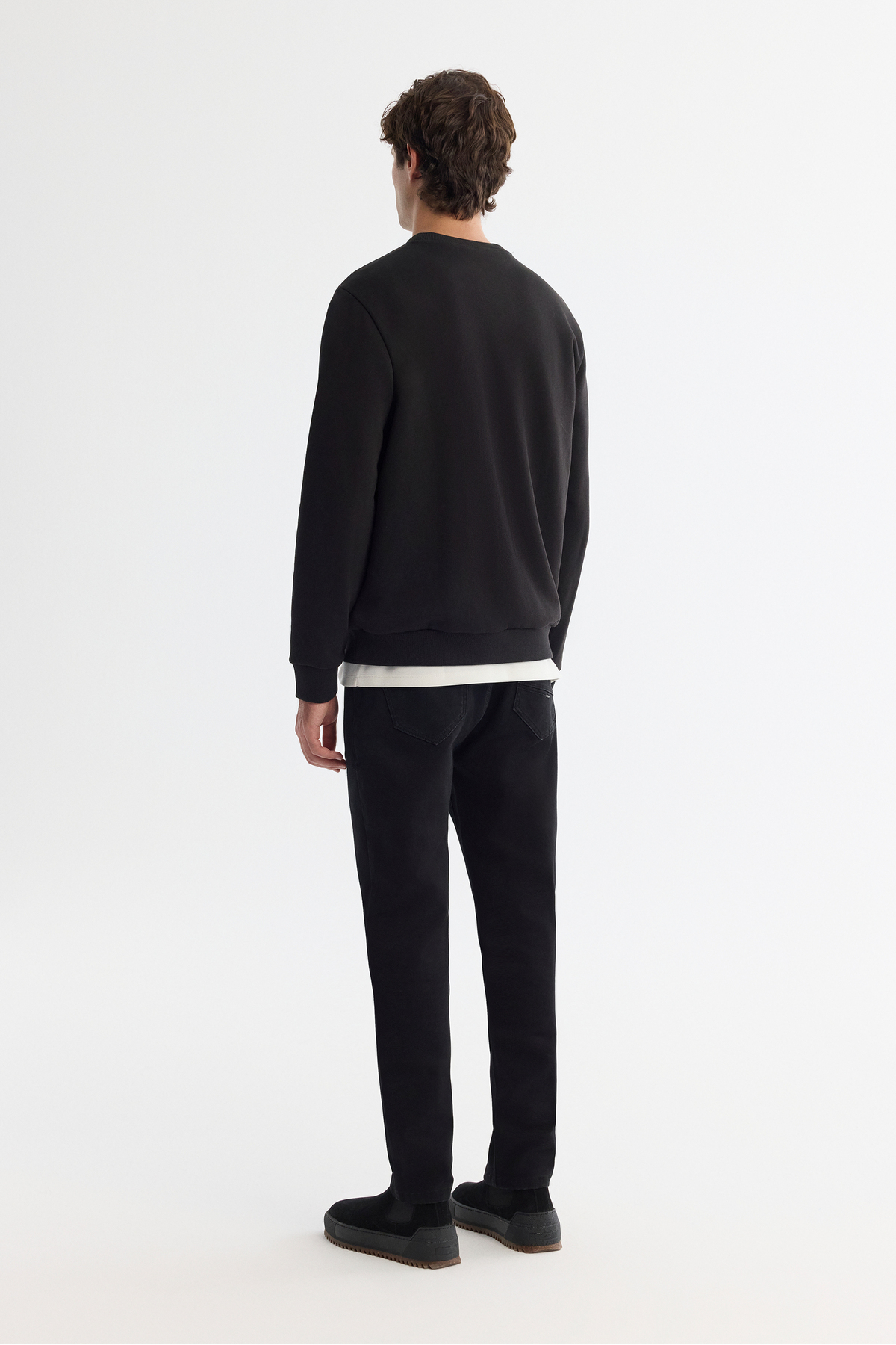 Avva Erkek Siyah Bisiklet Yaka Pamuklu Şardonlu Baskılı Regular Fit Sweatshirt B001033 görsel 4