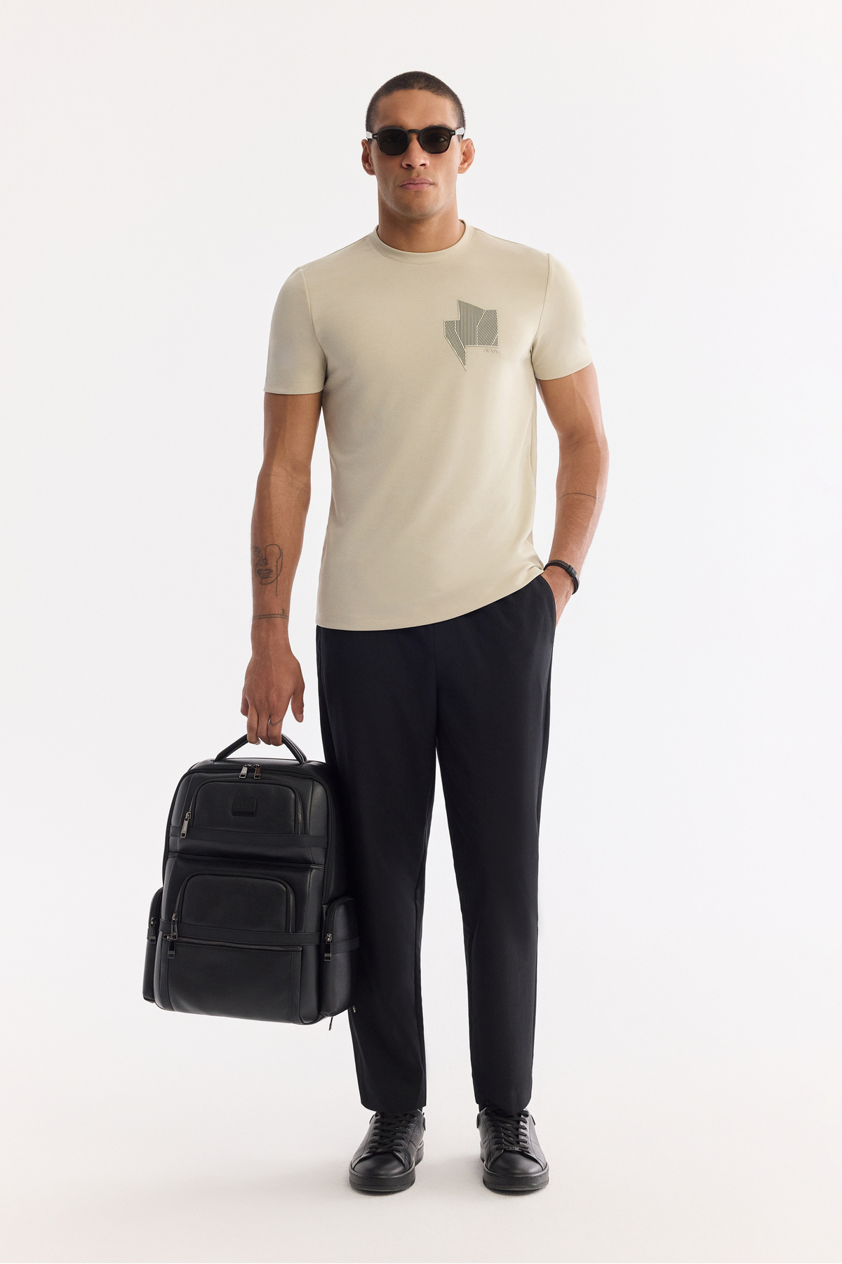 Avva Erkek Bej Bisiklet Yaka Enjeksiyon Baskılı Bi-Stretch İnterlok Regular Fit T-shirt A61Y1136 görsel 6
